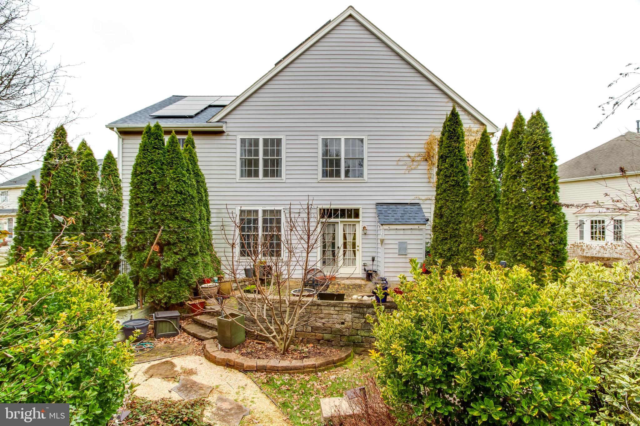 PEMBROOKE/VICTORY LAKES - Residential Lease