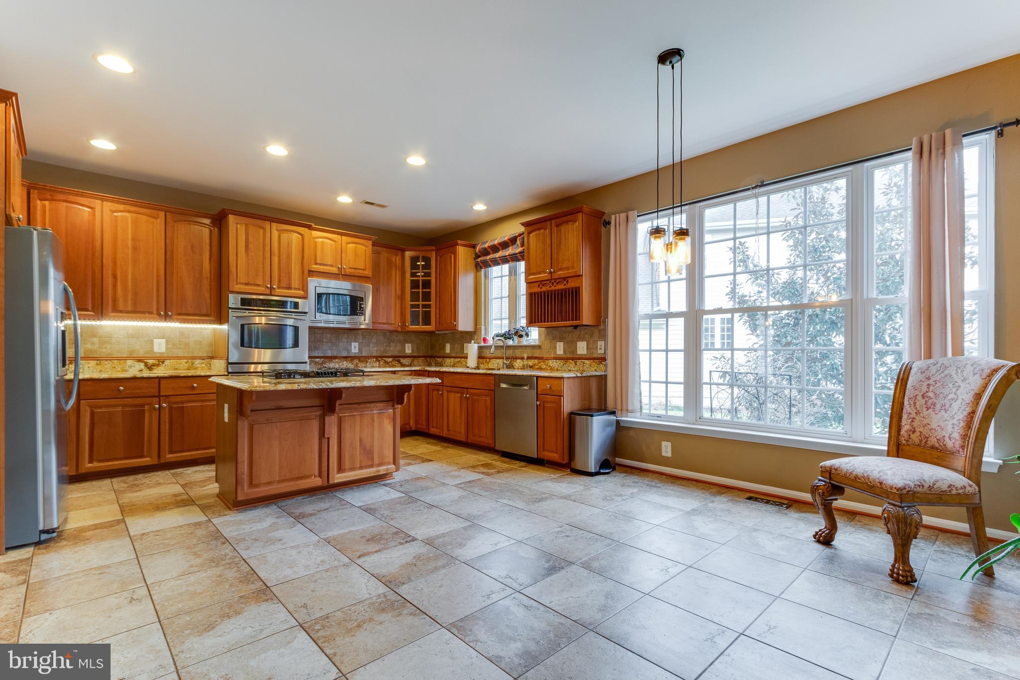 PEMBROOKE/VICTORY LAKES - Residential Lease