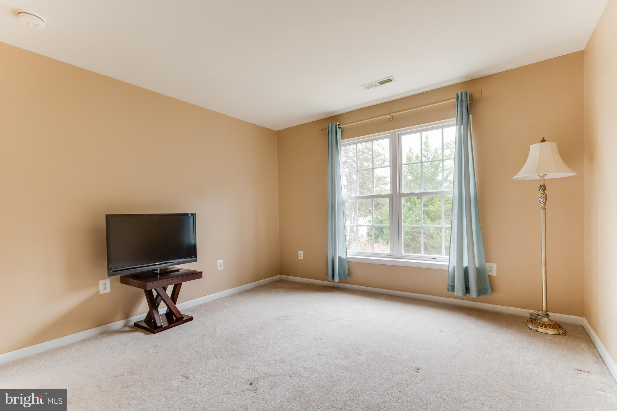 PEMBROOKE/VICTORY LAKES - Residential Lease