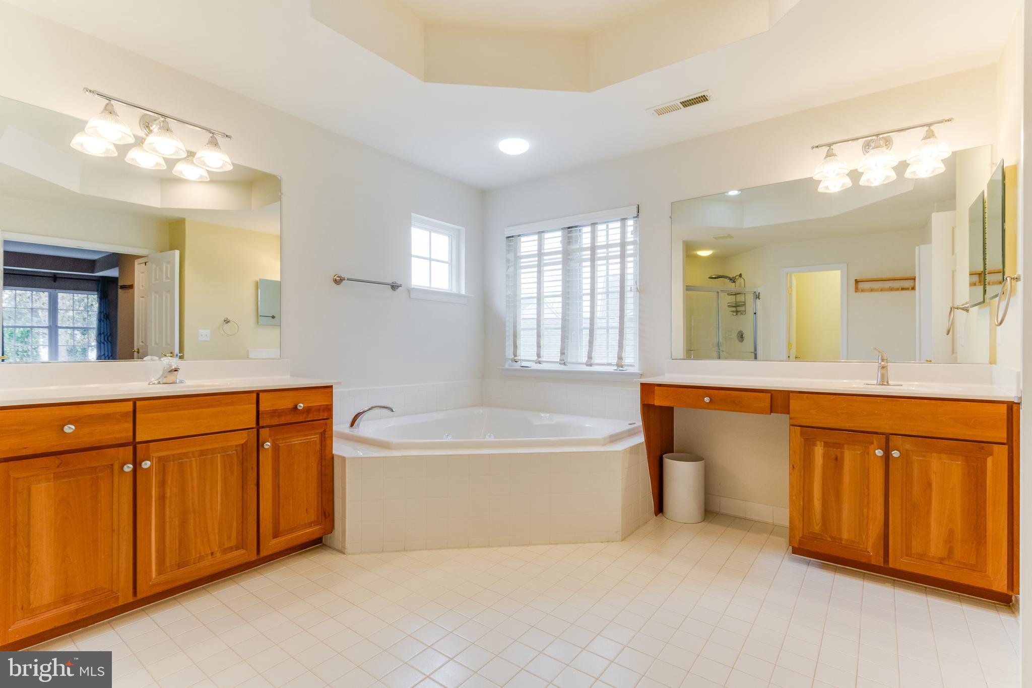 PEMBROOKE/VICTORY LAKES - Residential Lease