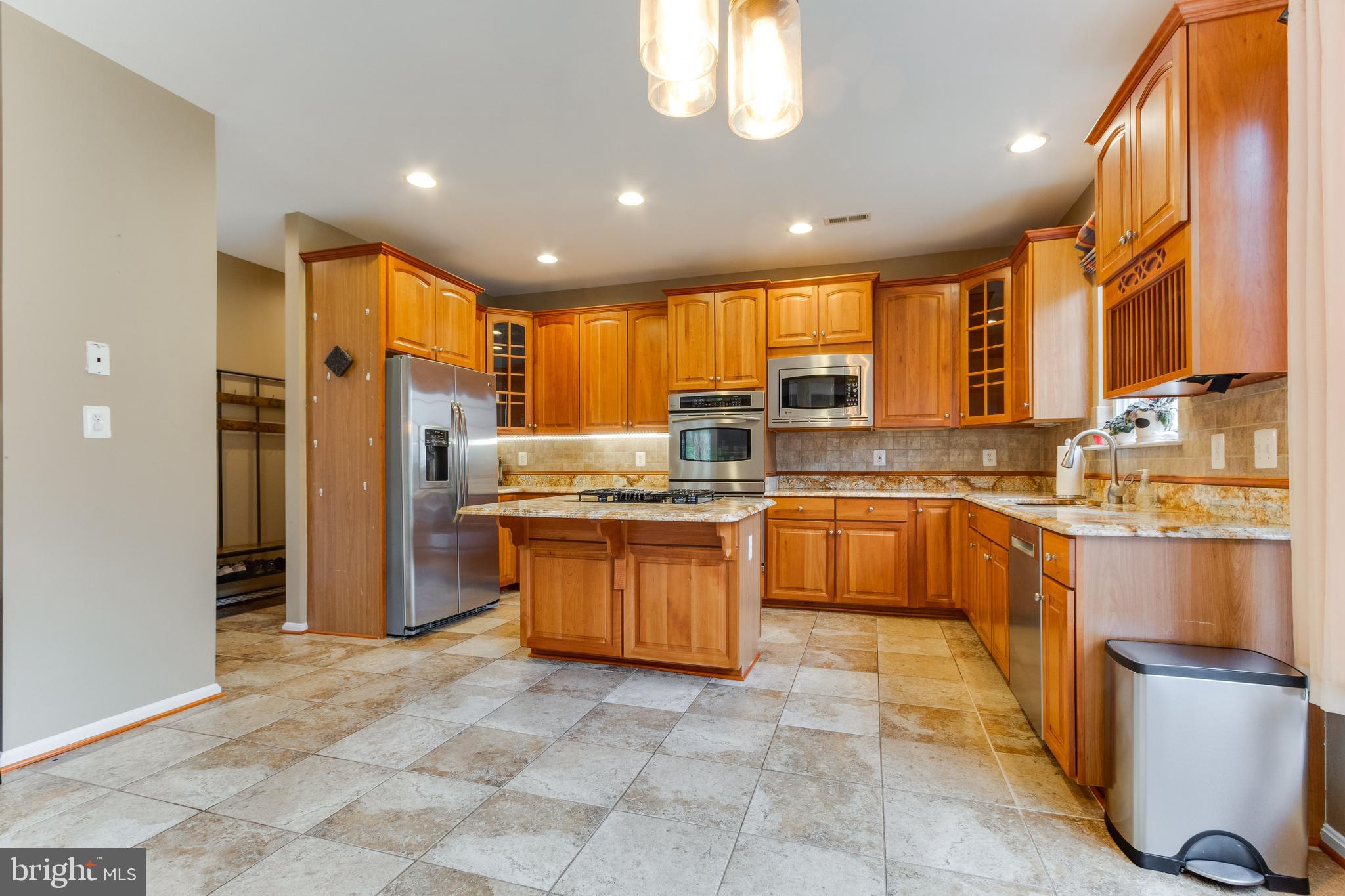 PEMBROOKE/VICTORY LAKES - Residential Lease