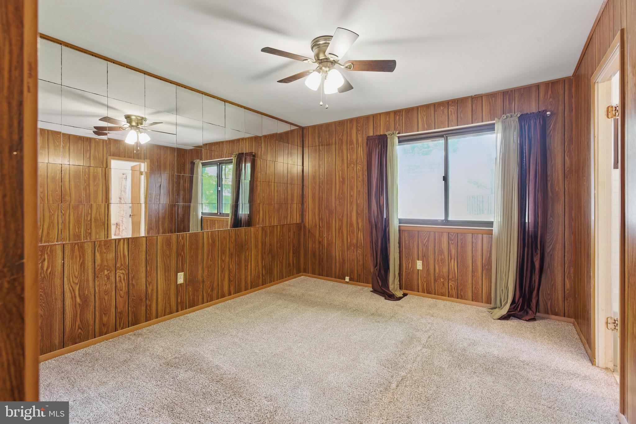 POINTER RIDGE - Residential