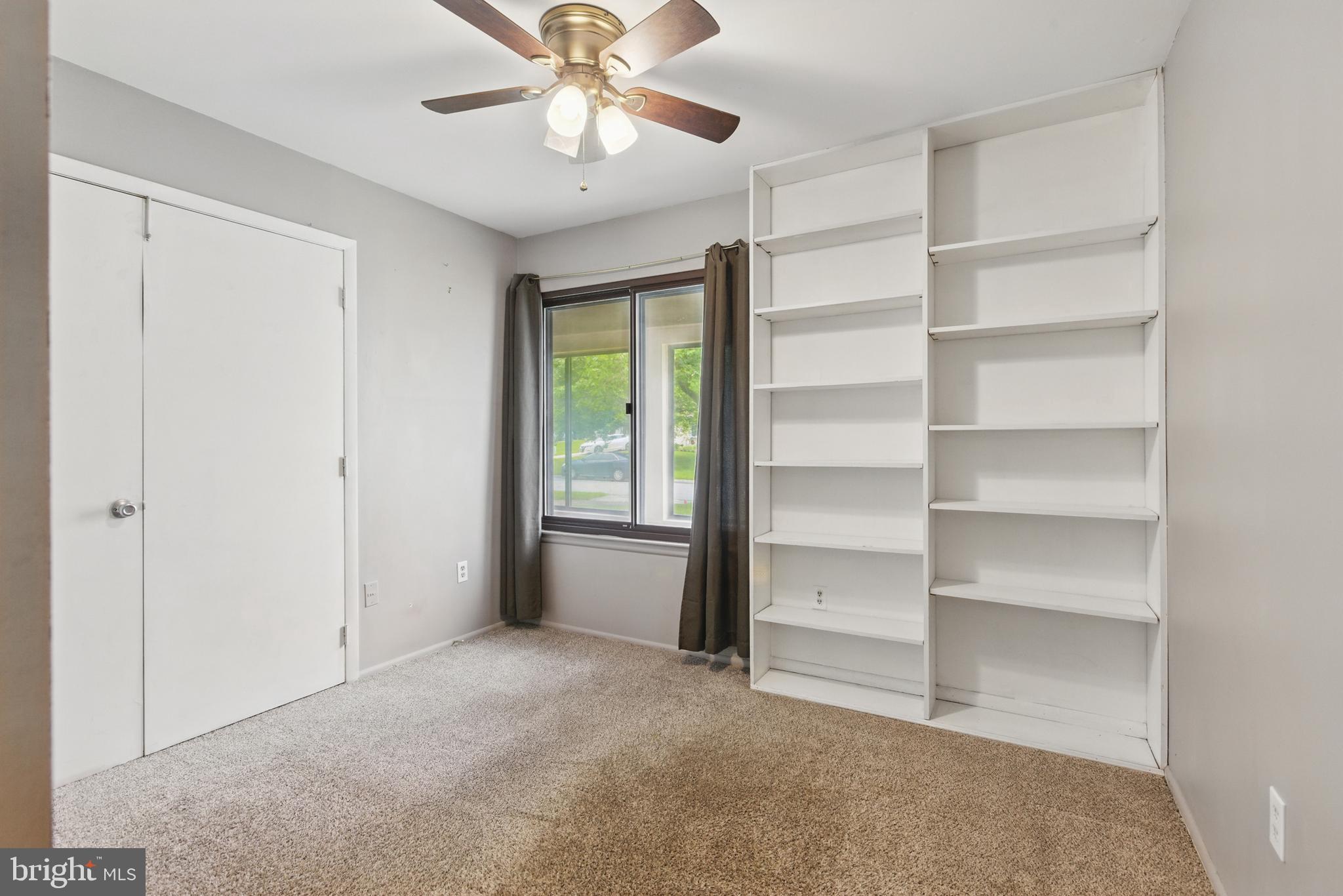 POINTER RIDGE - Residential