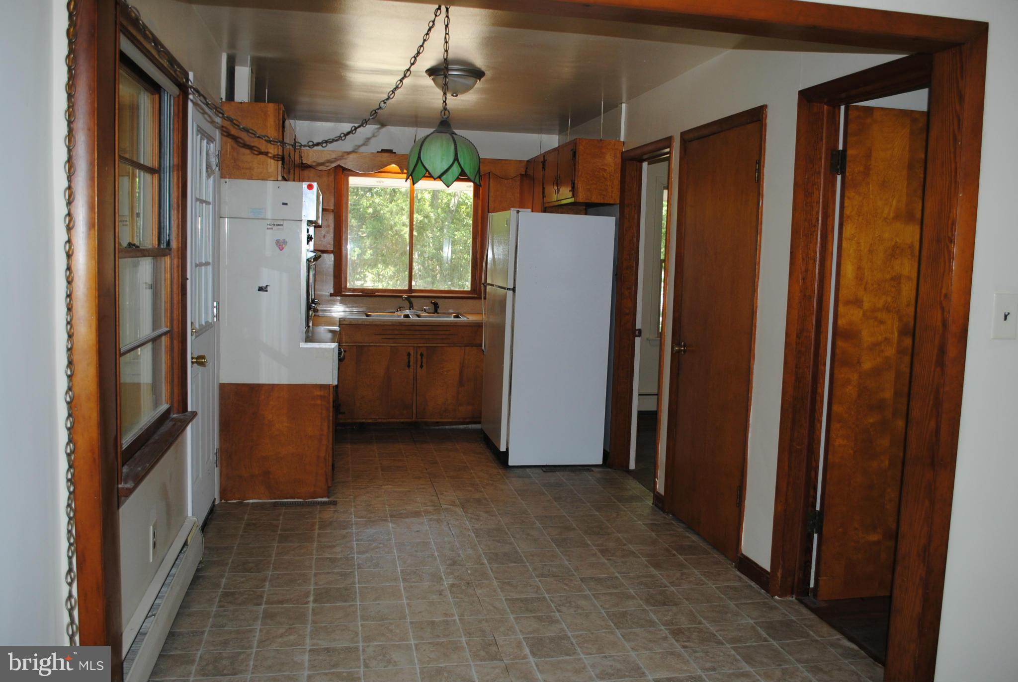 FLAT IRON - Residential