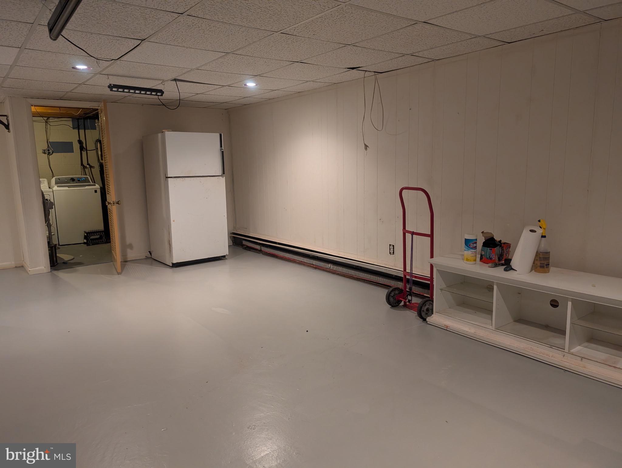 WALNUT RIDGE ESTS - Residential