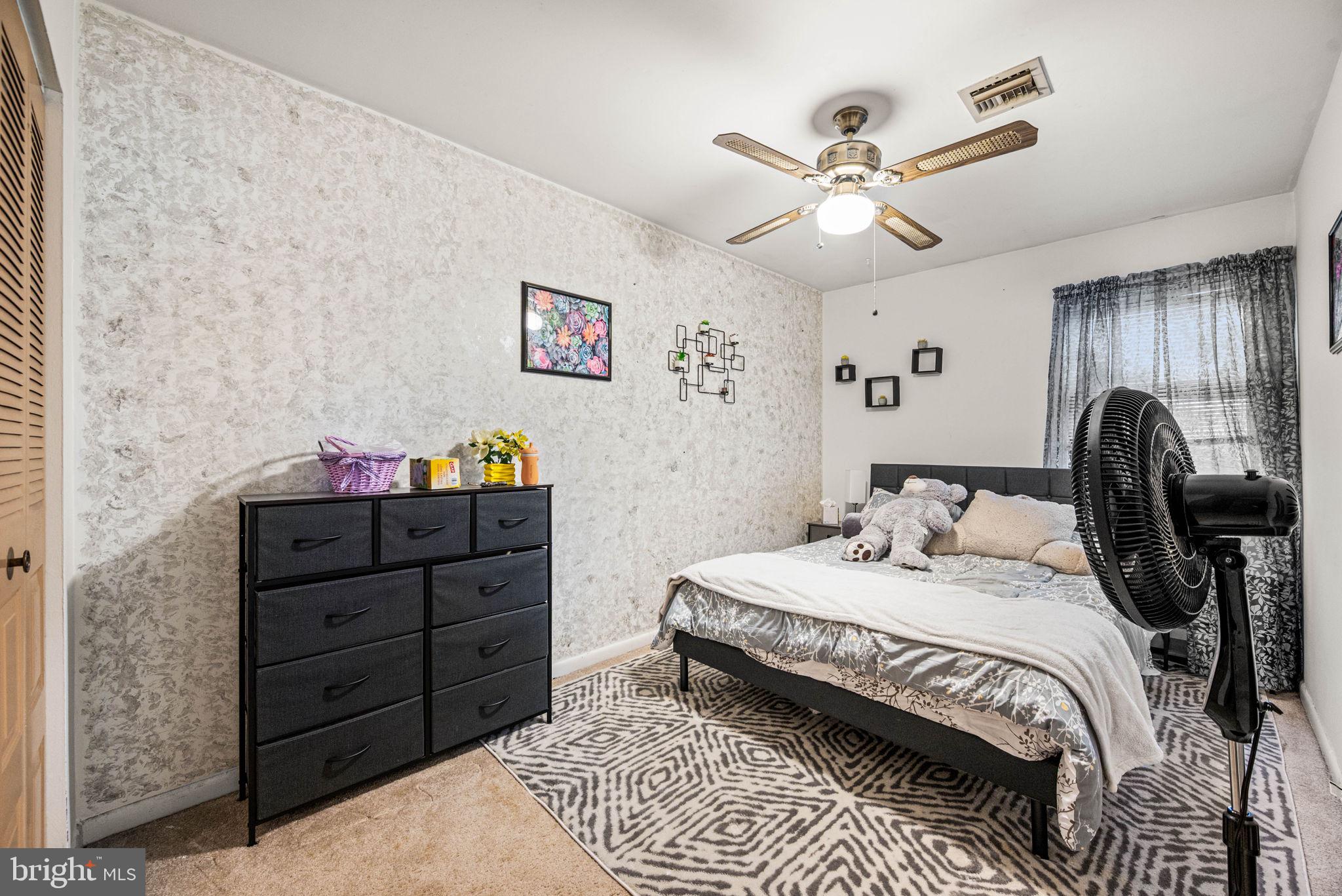 WALNUT RIDGE ESTS - Residential