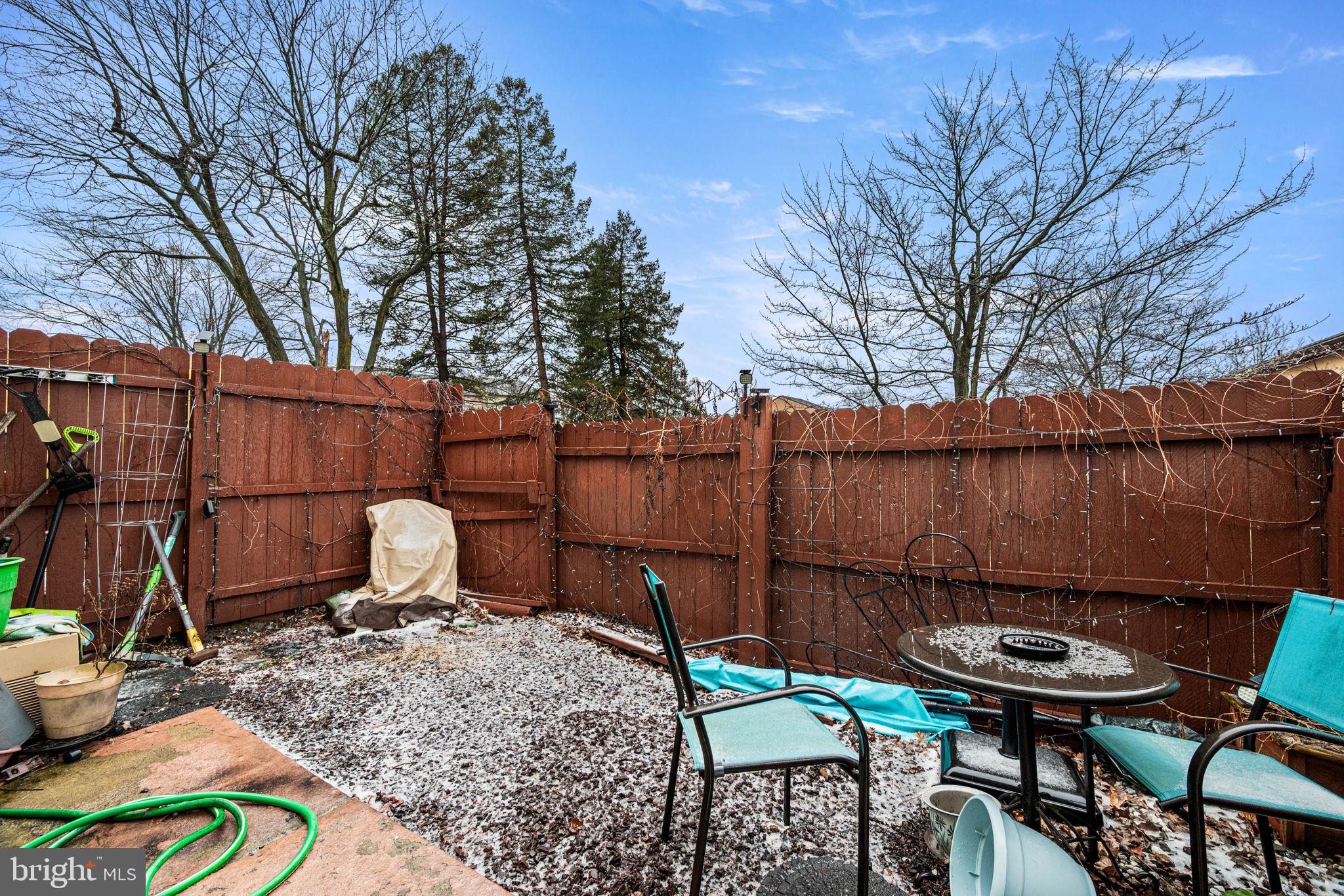 WALNUT RIDGE ESTS - Residential