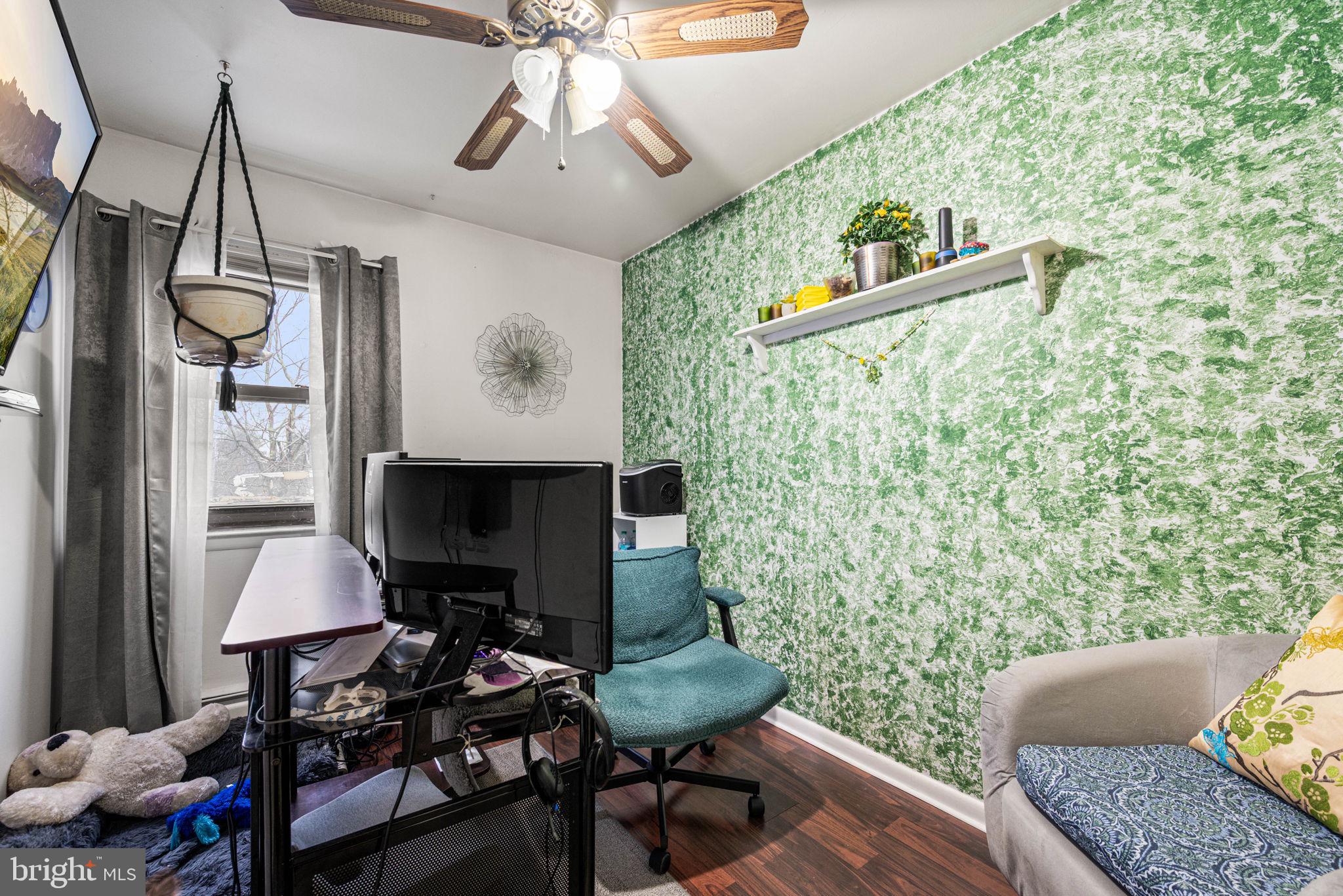 WALNUT RIDGE ESTS - Residential