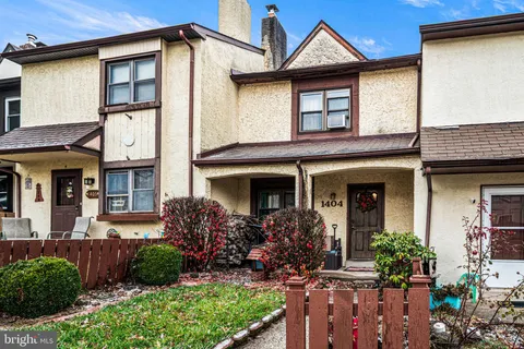 1404 Walnut Ridge Estate, Pottstown, PA 19464 - MLS#: PAMC2162612