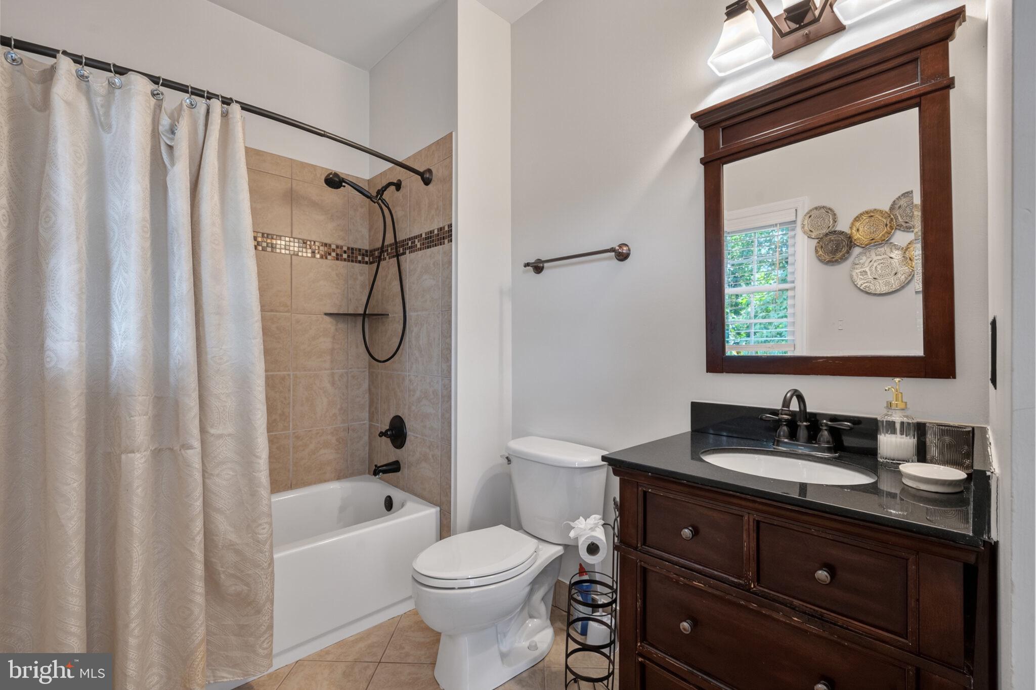 SUZANNE'S WAY - Residential