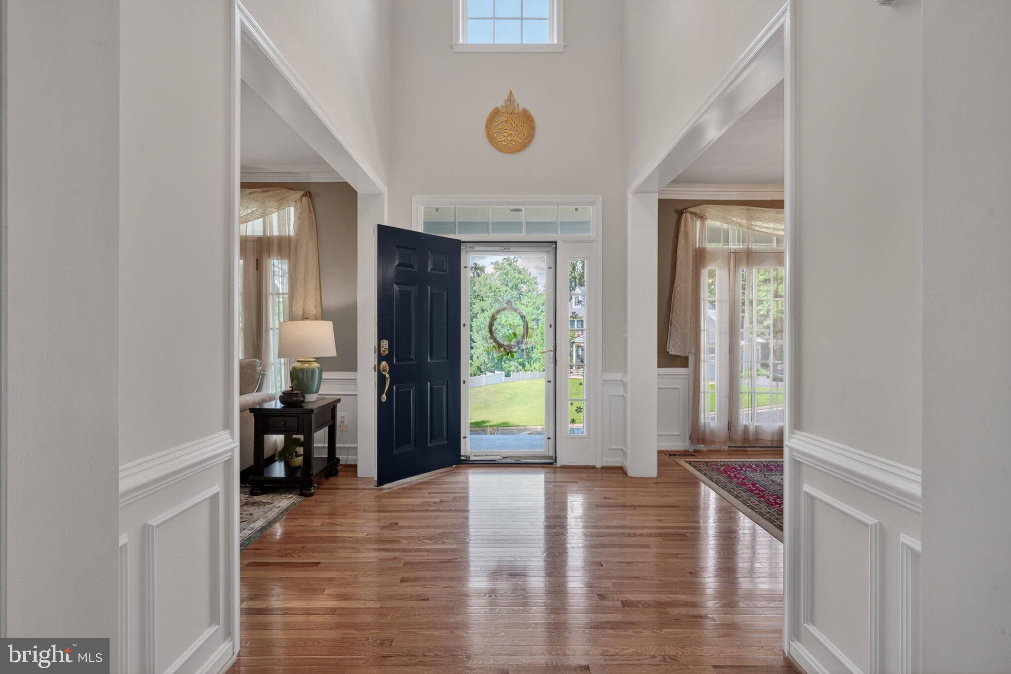 SUZANNE'S WAY - Residential