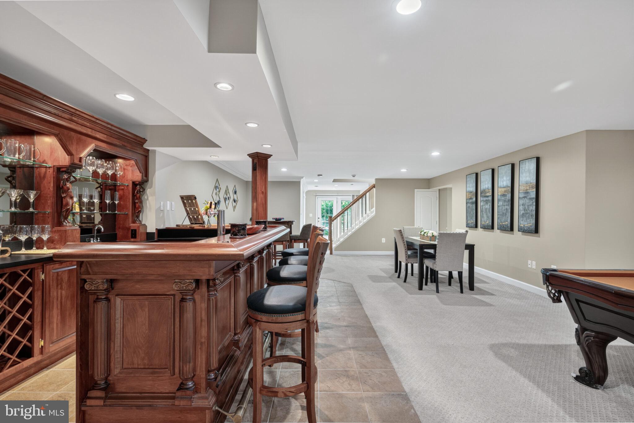 SUZANNE'S WAY - Residential