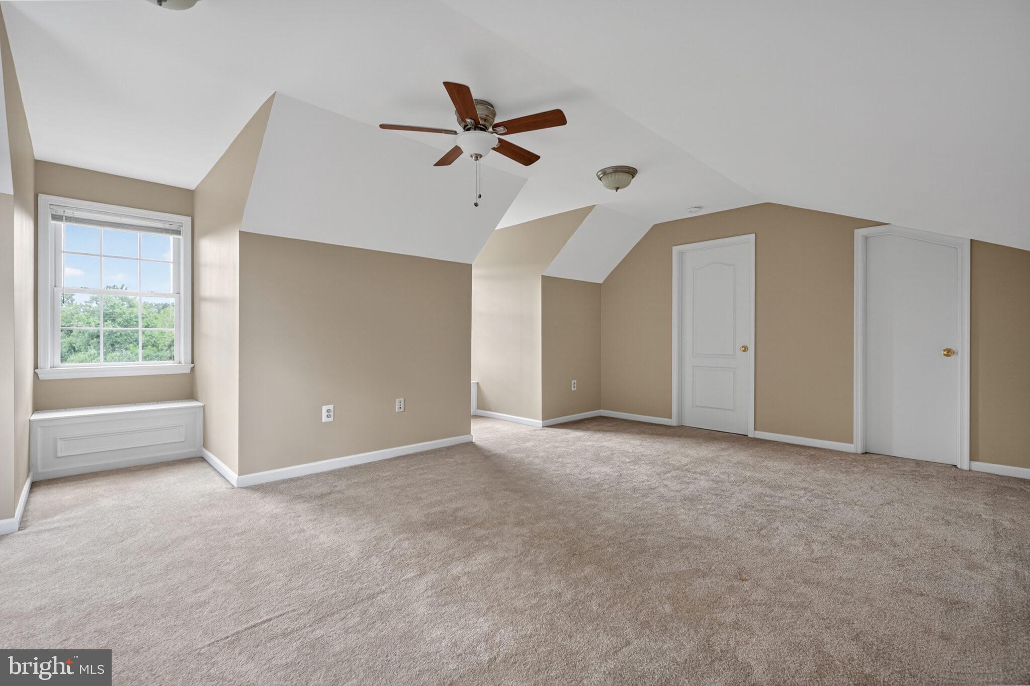 SUZANNE'S WAY - Residential