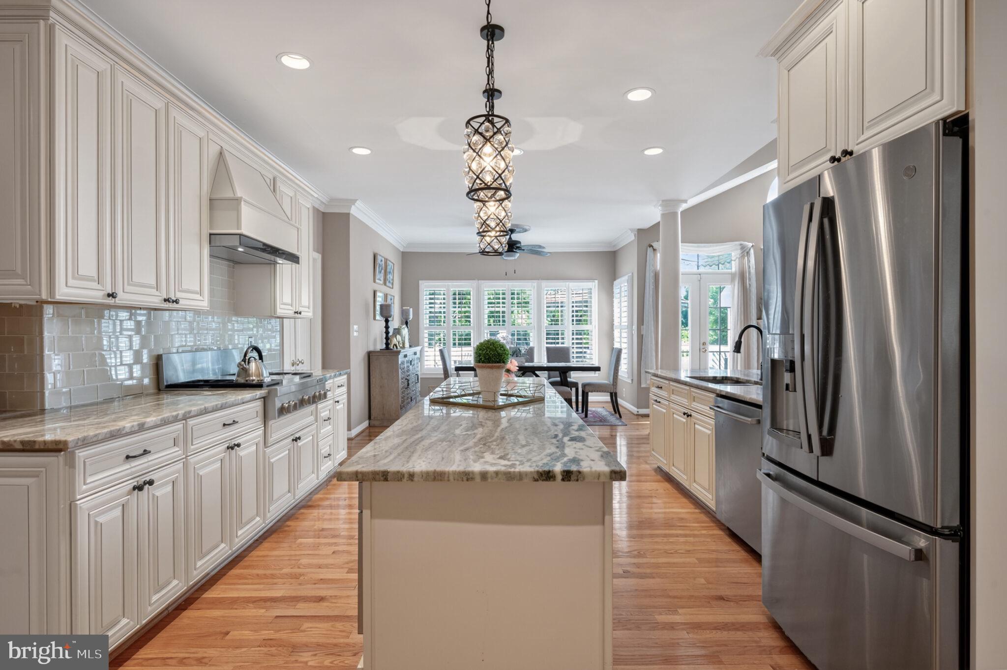 SUZANNE'S WAY - Residential