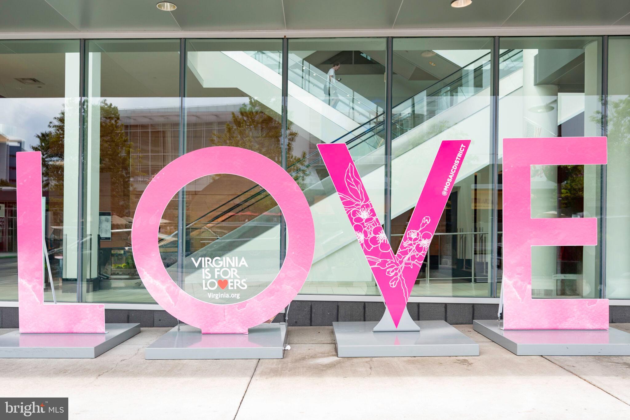 SUZANNE'S WAY - Residential