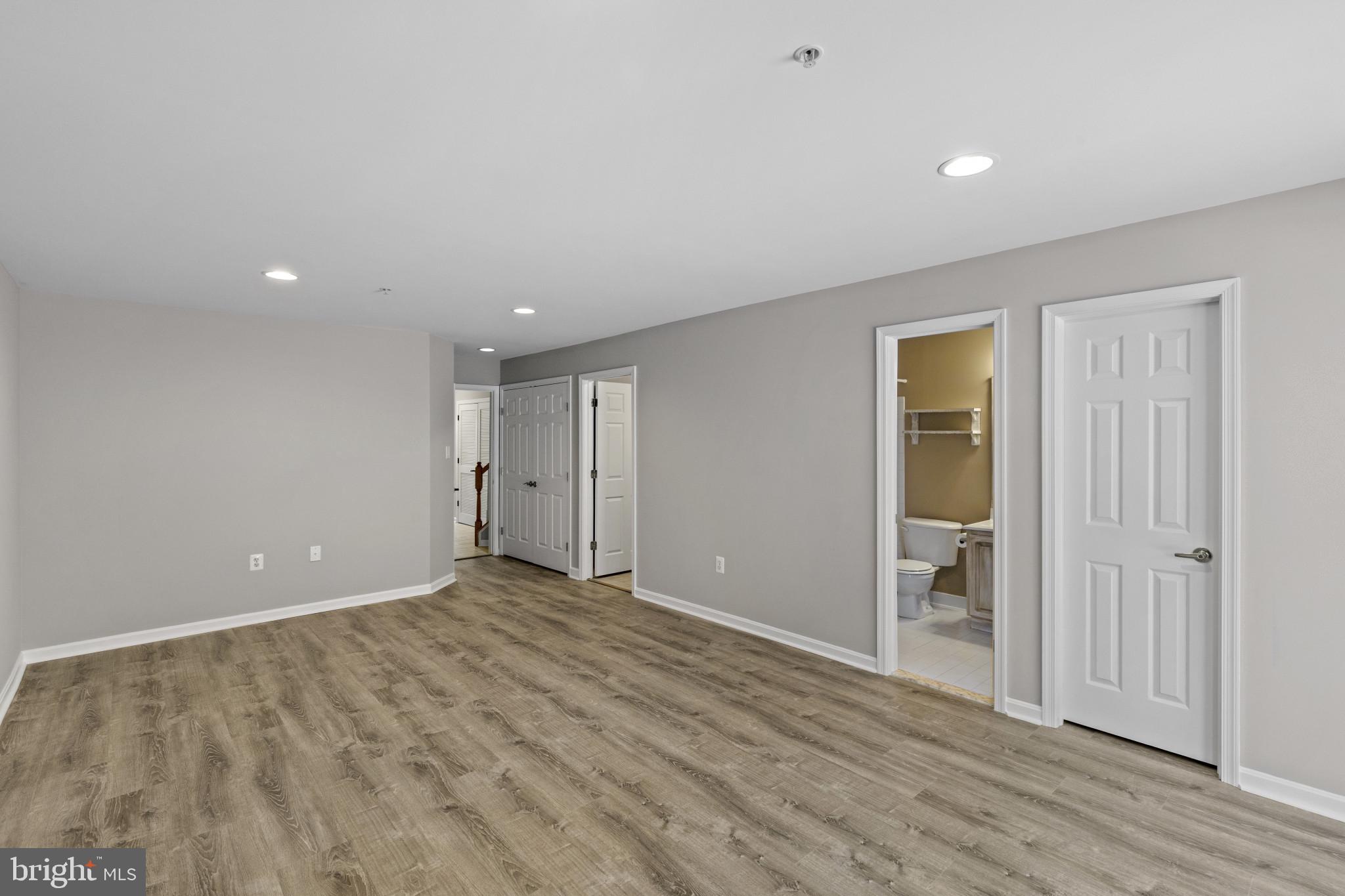 APPLEGATE NORTH - Residential