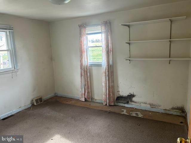 HAMPSTEAD - Residential