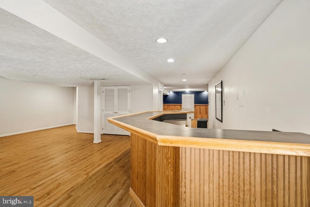 CRESCENT RUN - Residential