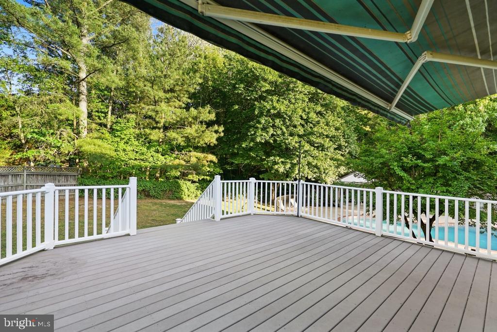 CRESCENT RUN - Residential