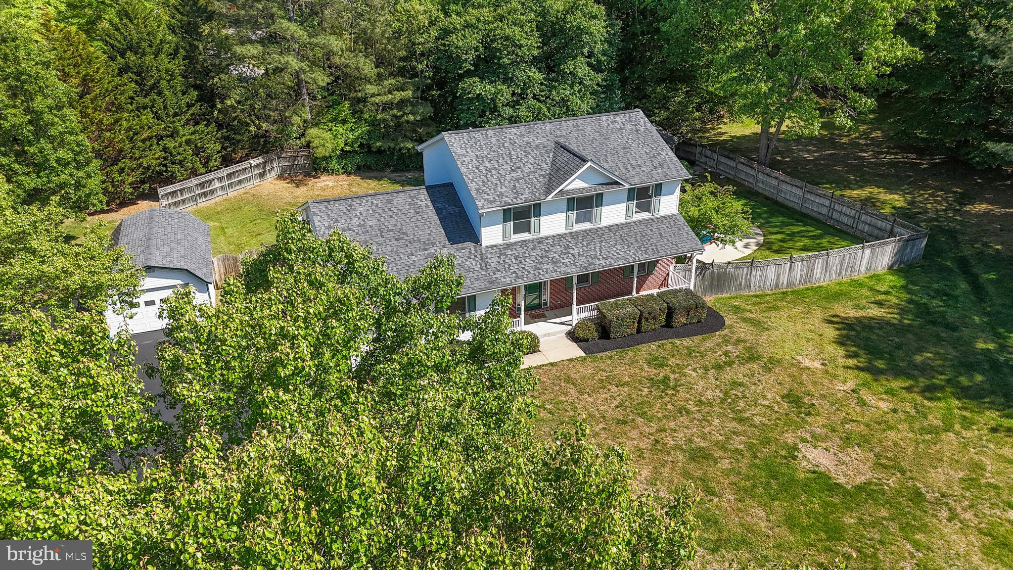 CRESCENT RUN - Residential