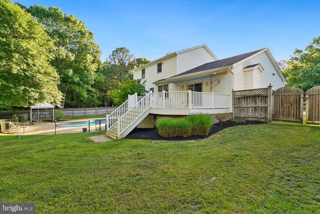 CRESCENT RUN - Residential