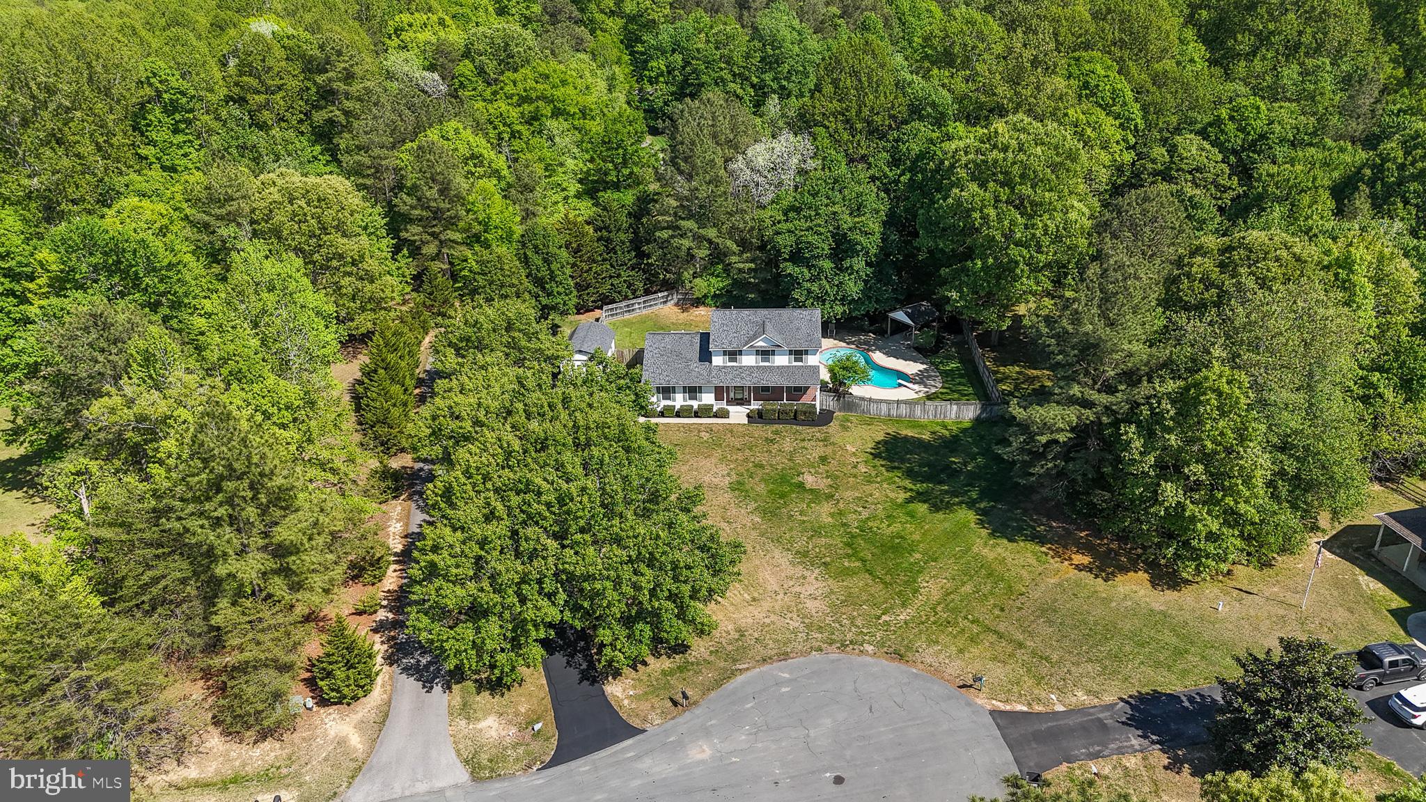 CRESCENT RUN - Residential