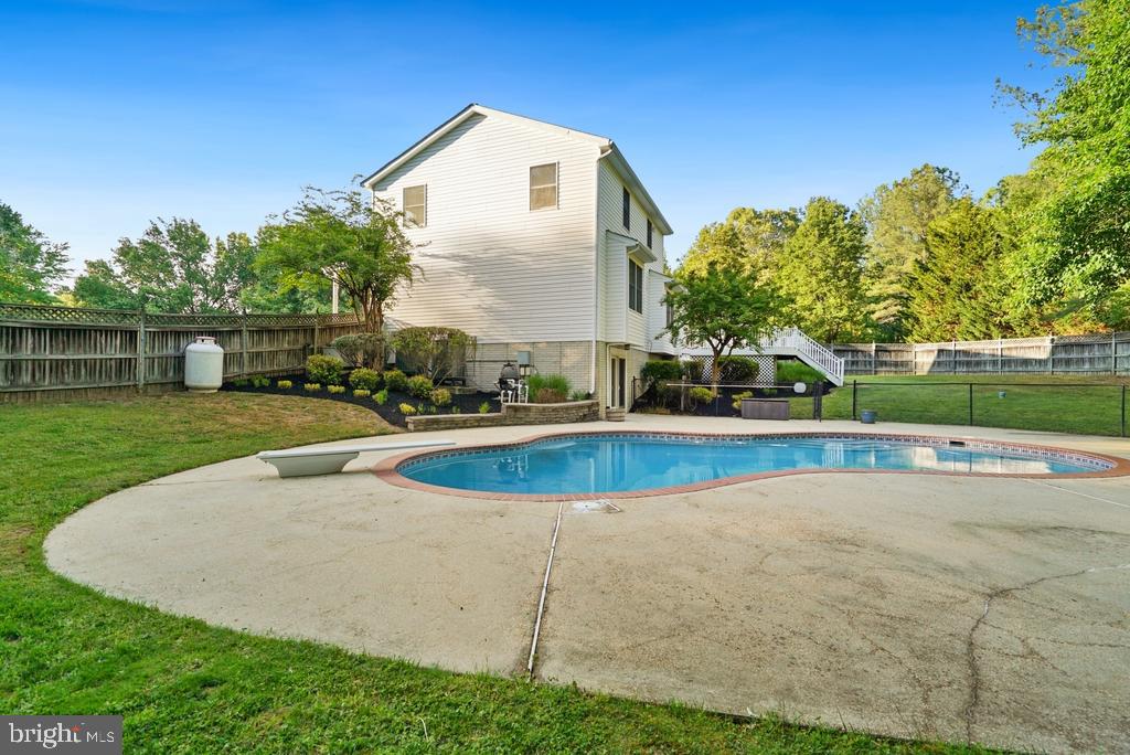 CRESCENT RUN - Residential