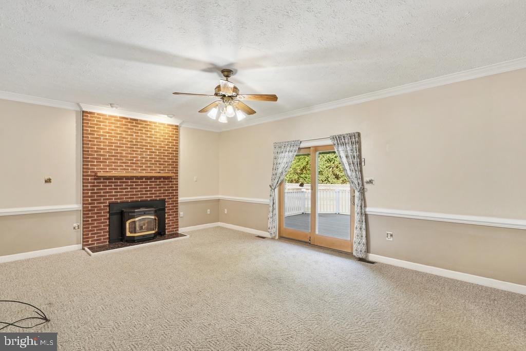 CRESCENT RUN - Residential