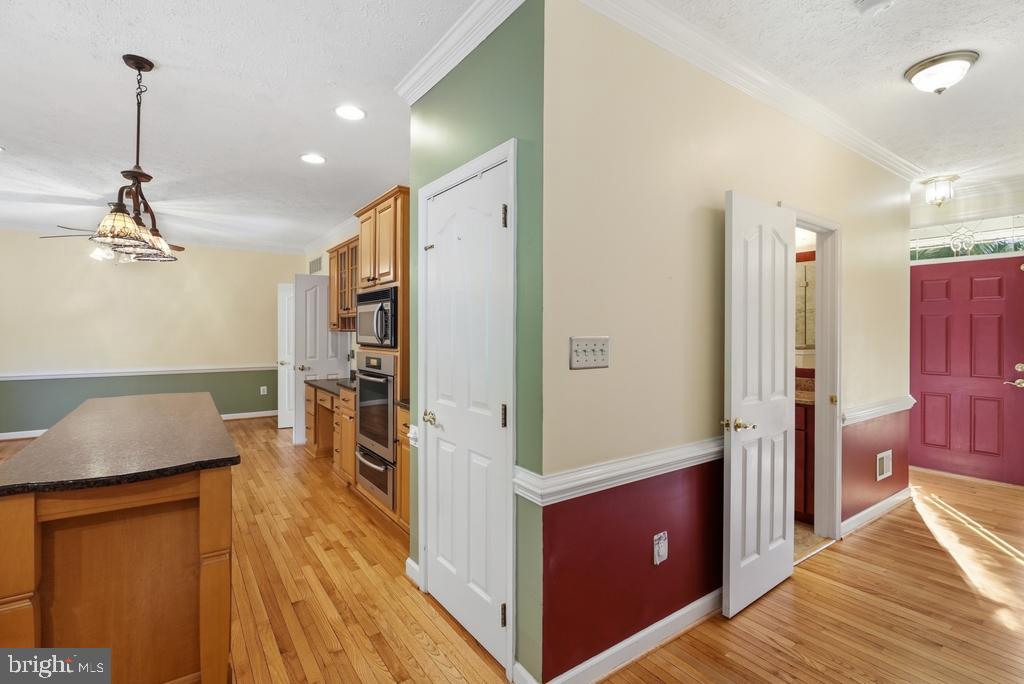 CRESCENT RUN - Residential