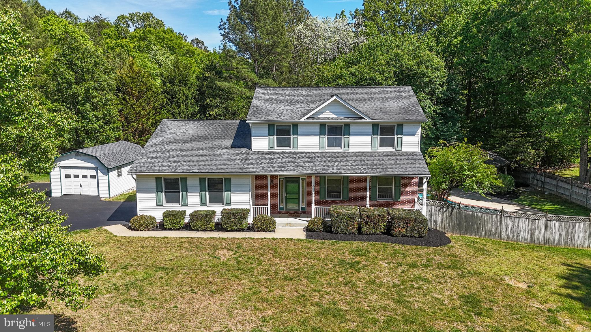 CRESCENT RUN - Residential