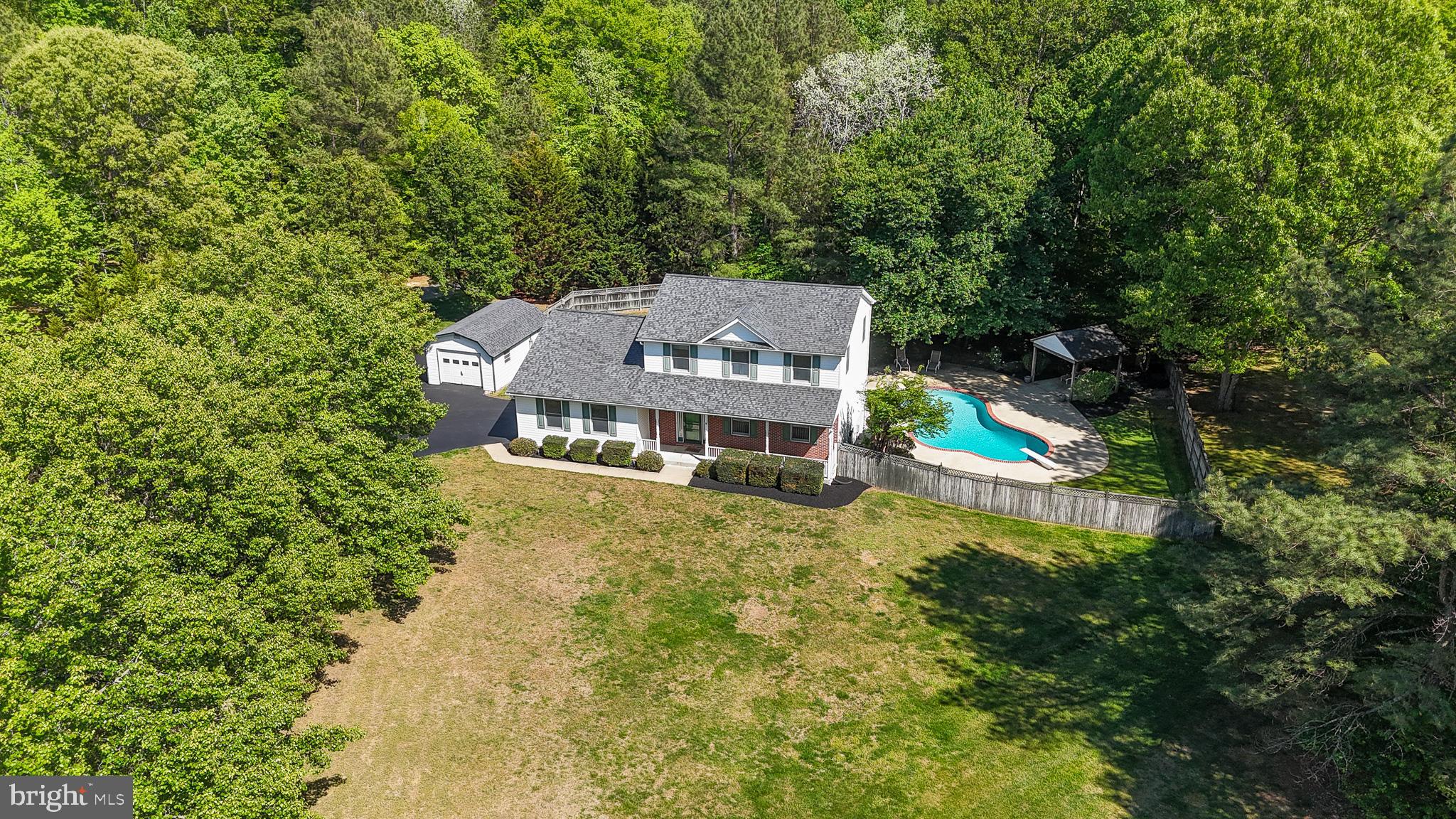 CRESCENT RUN - Residential