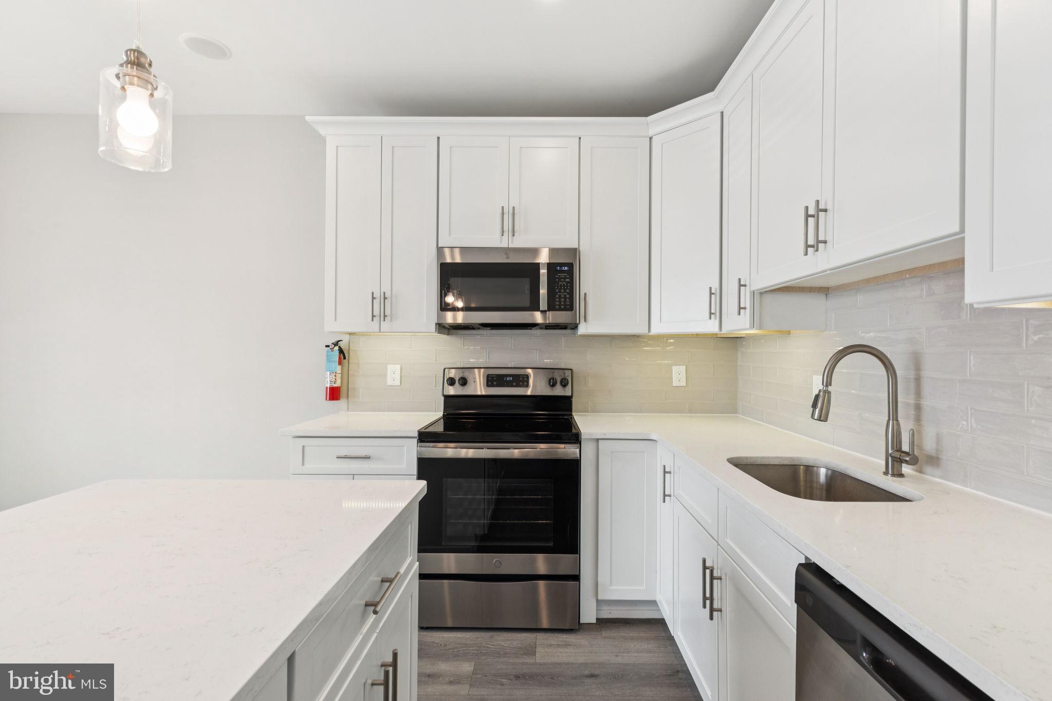 WEST KENSINGTON - Residential Lease