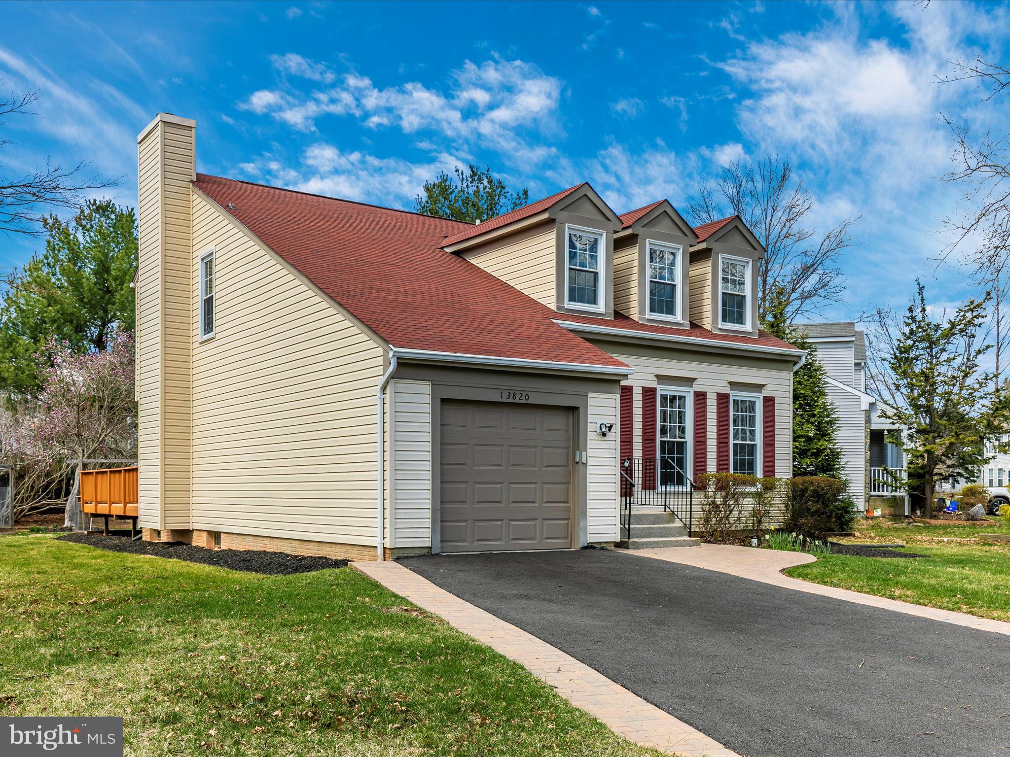 POTOMAC RIDGE - Residential