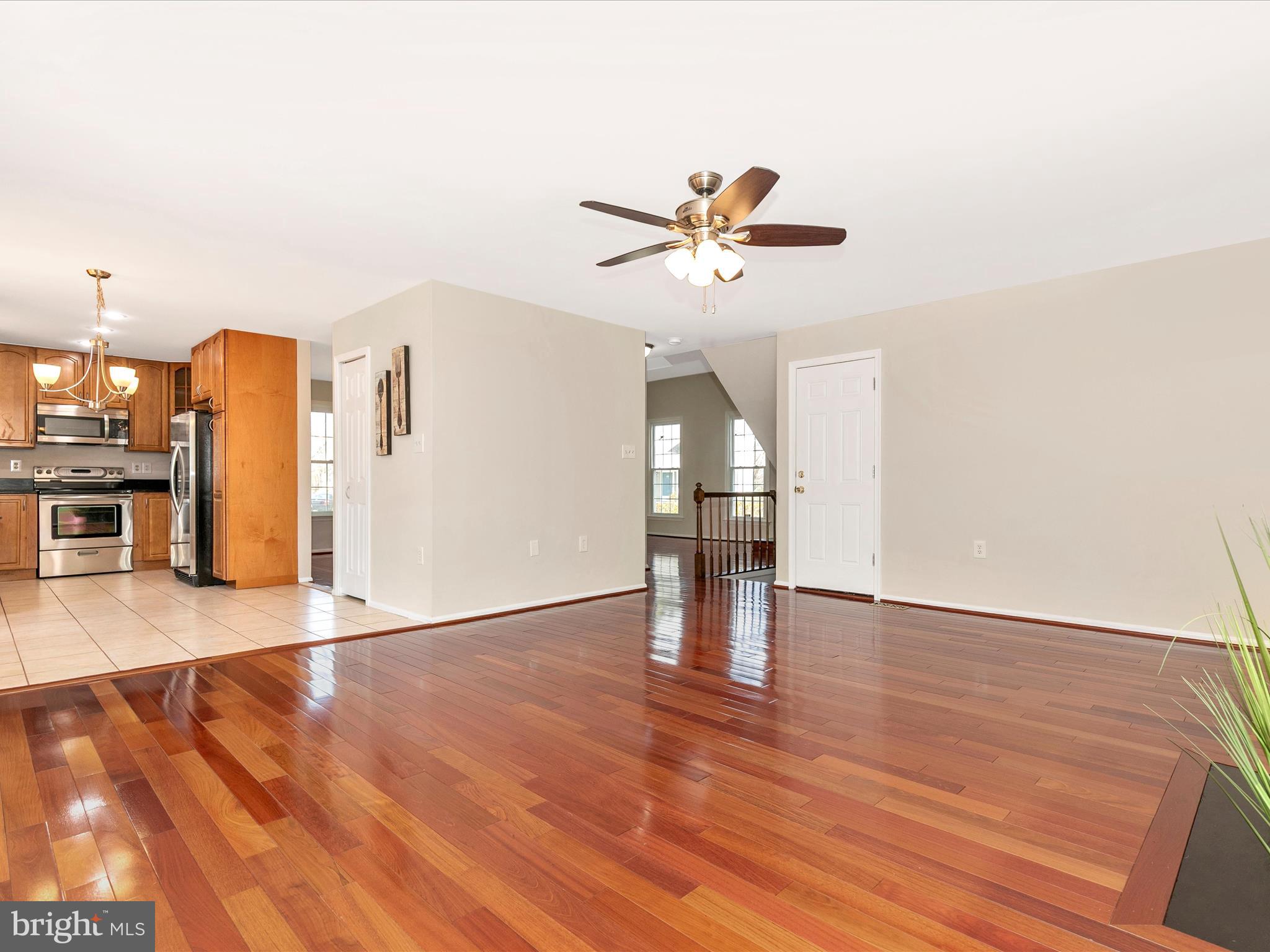 POTOMAC RIDGE - Residential