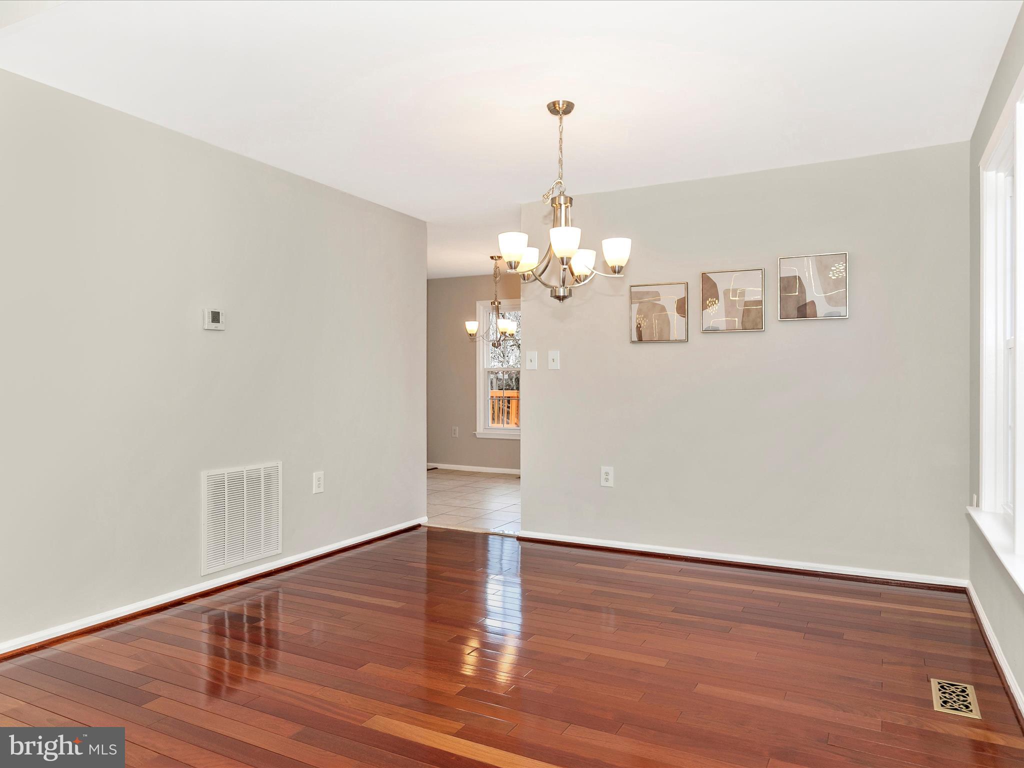 POTOMAC RIDGE - Residential