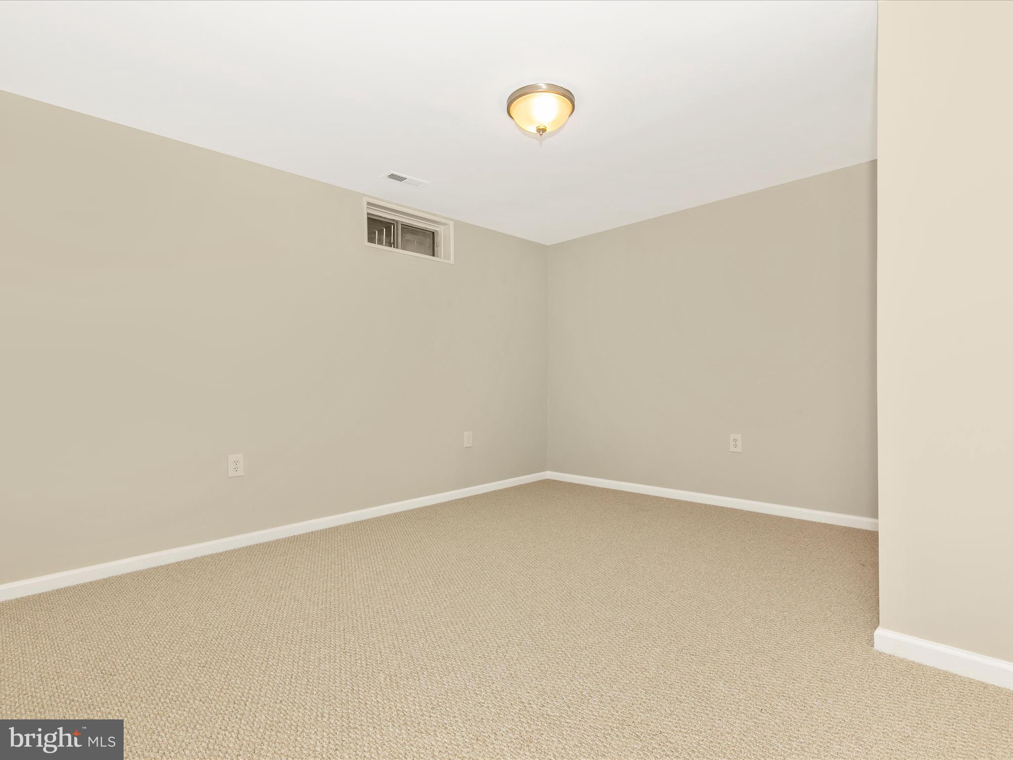 POTOMAC RIDGE - Residential