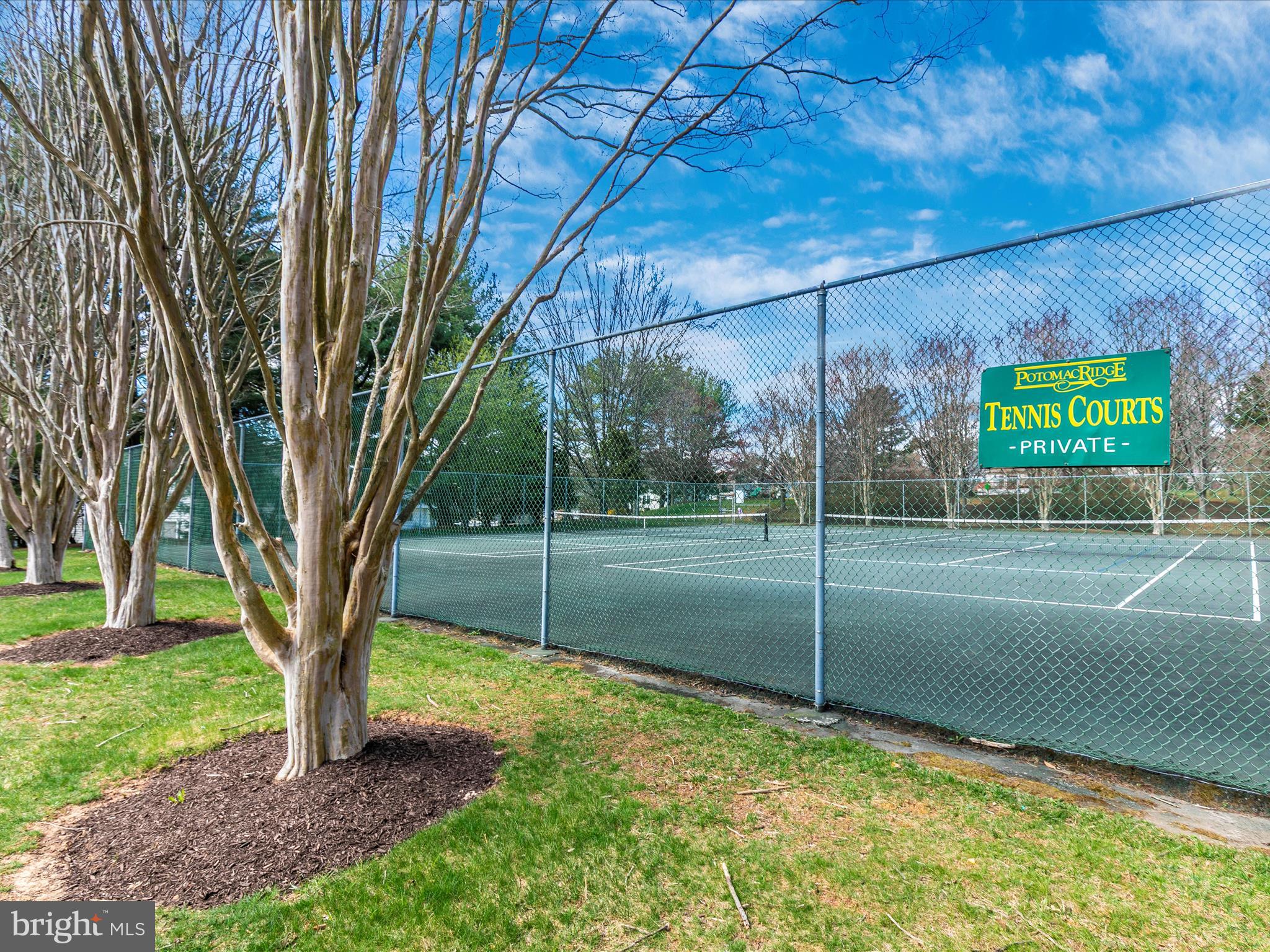 POTOMAC RIDGE - Residential