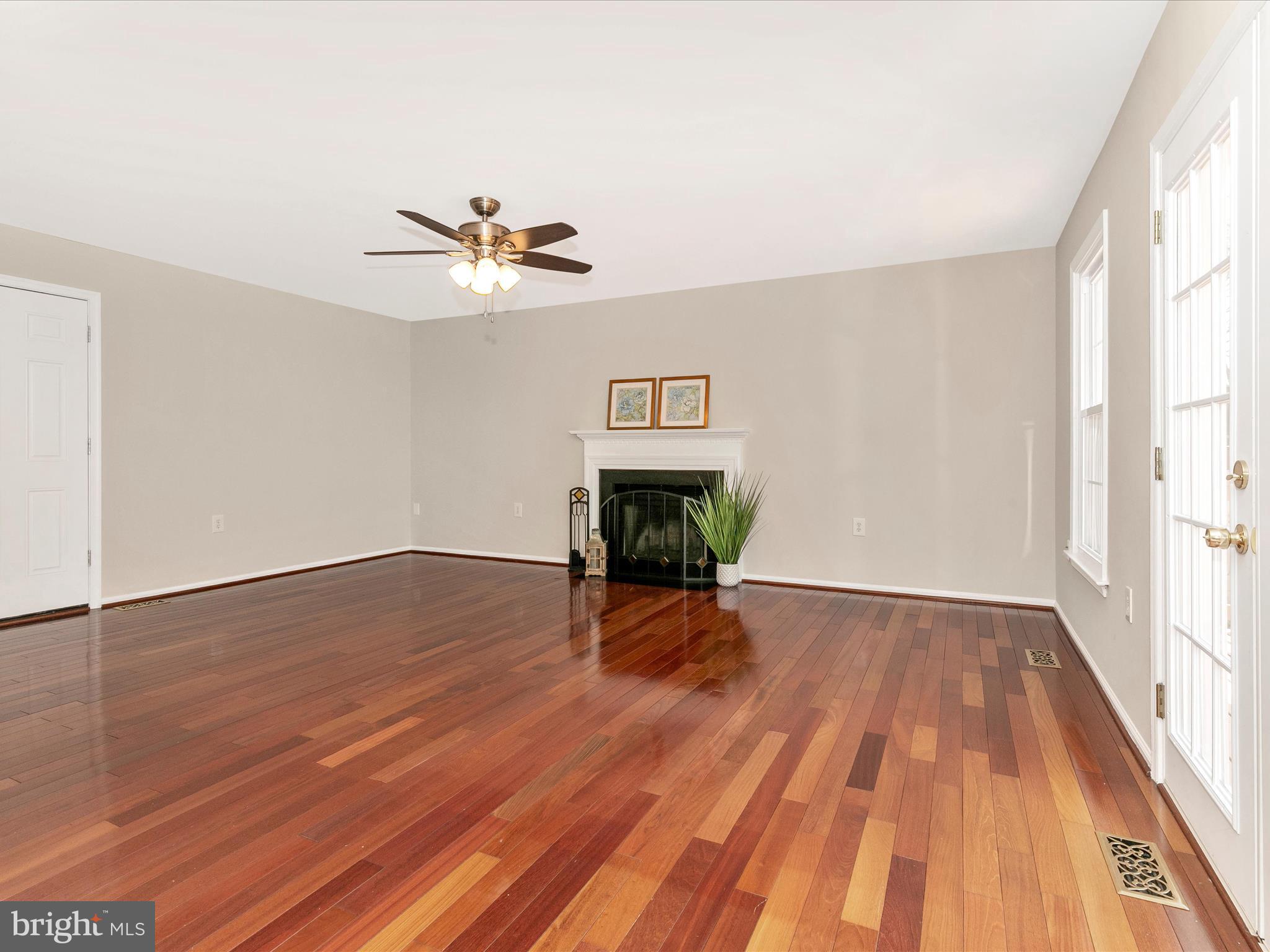 POTOMAC RIDGE - Residential