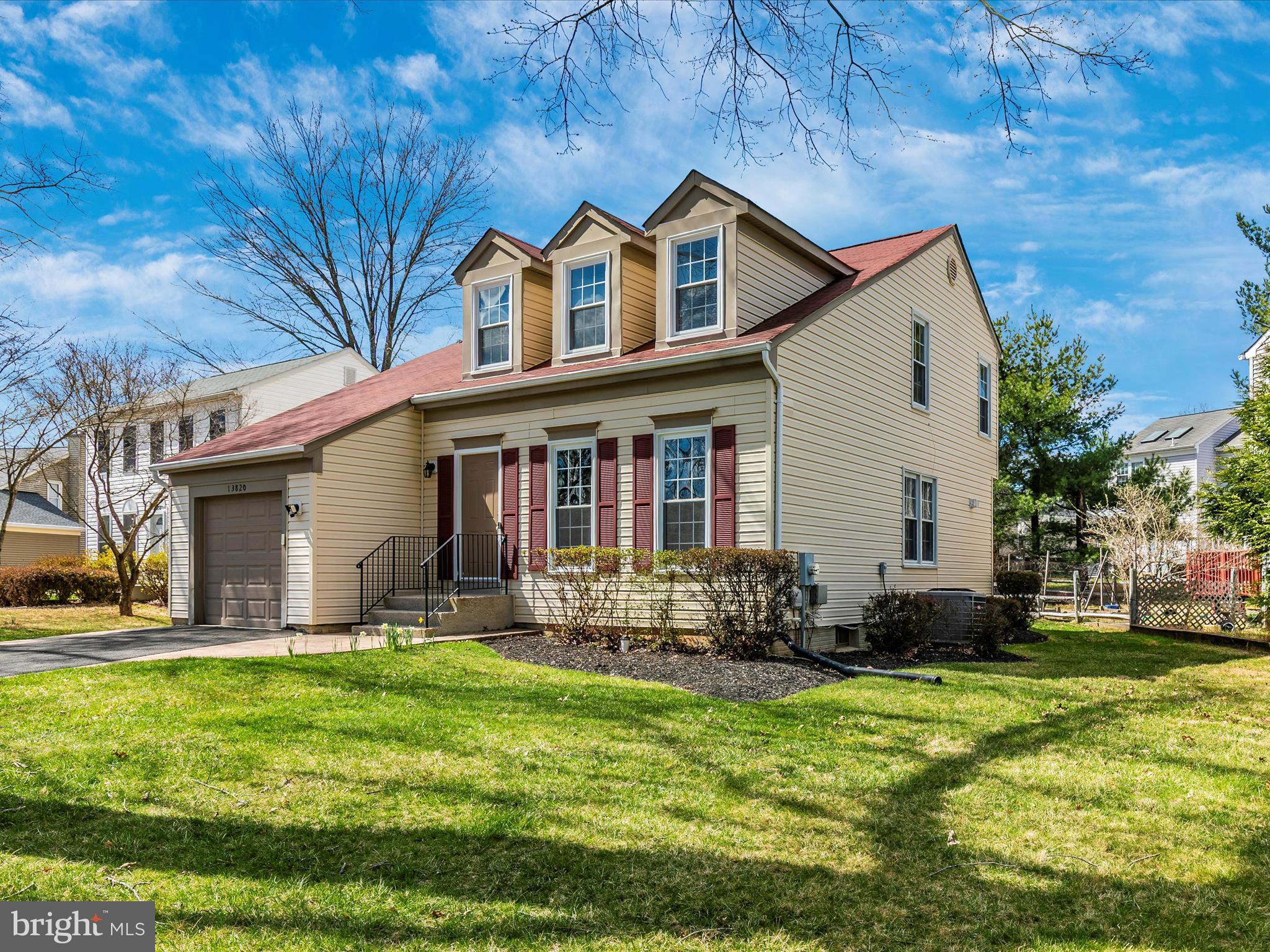 POTOMAC RIDGE - Residential