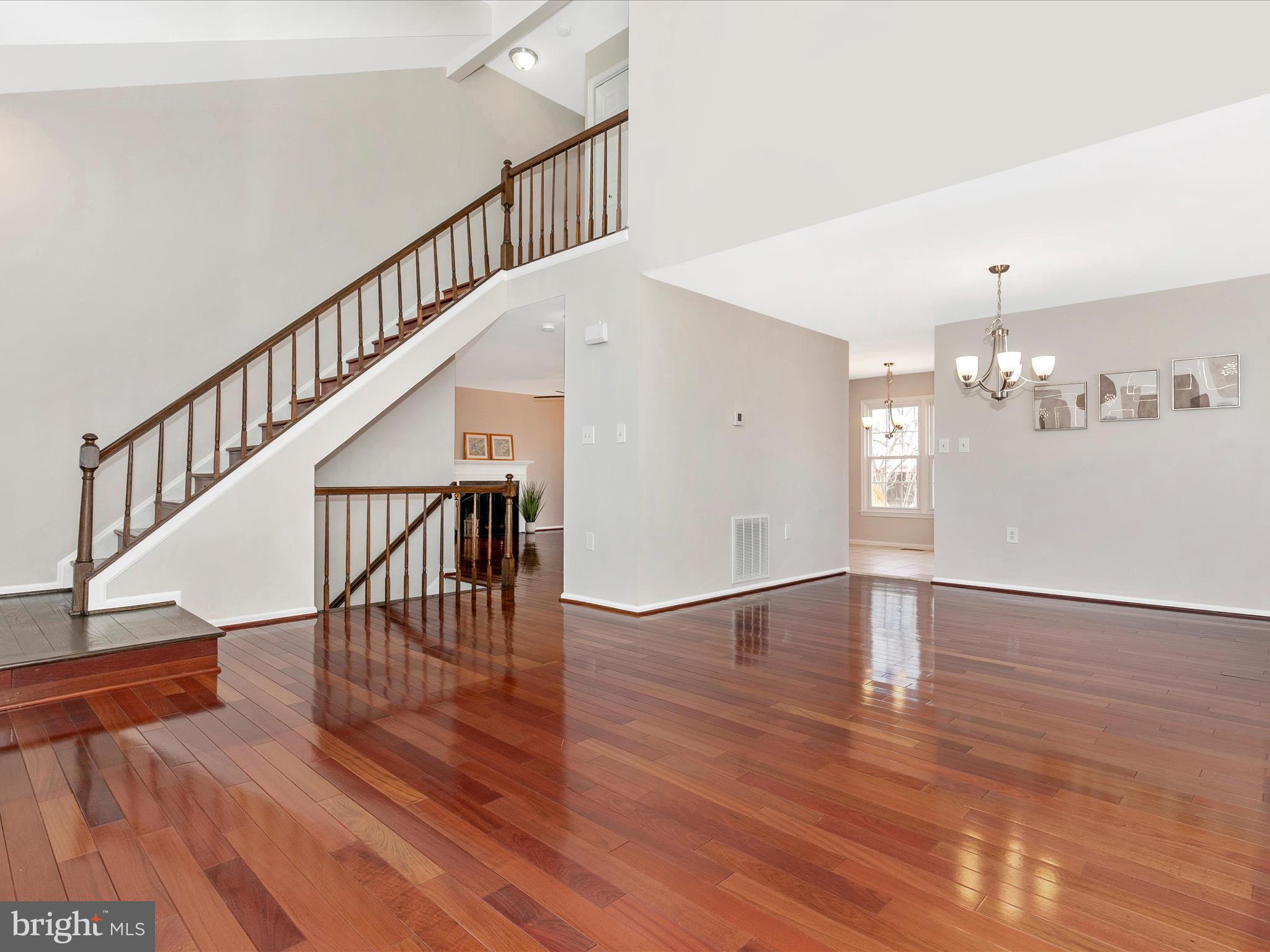 POTOMAC RIDGE - Residential