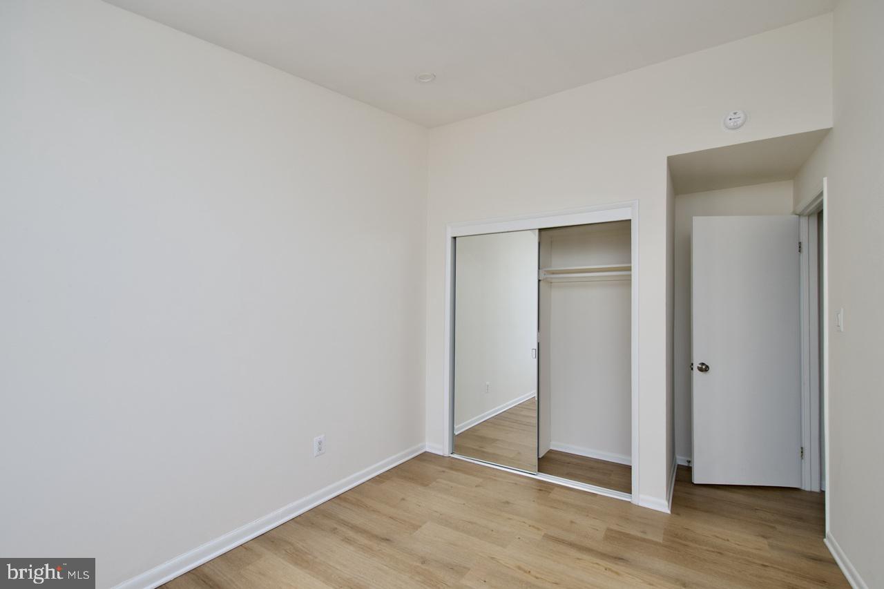 FAIRFAX HERITAGE - Residential