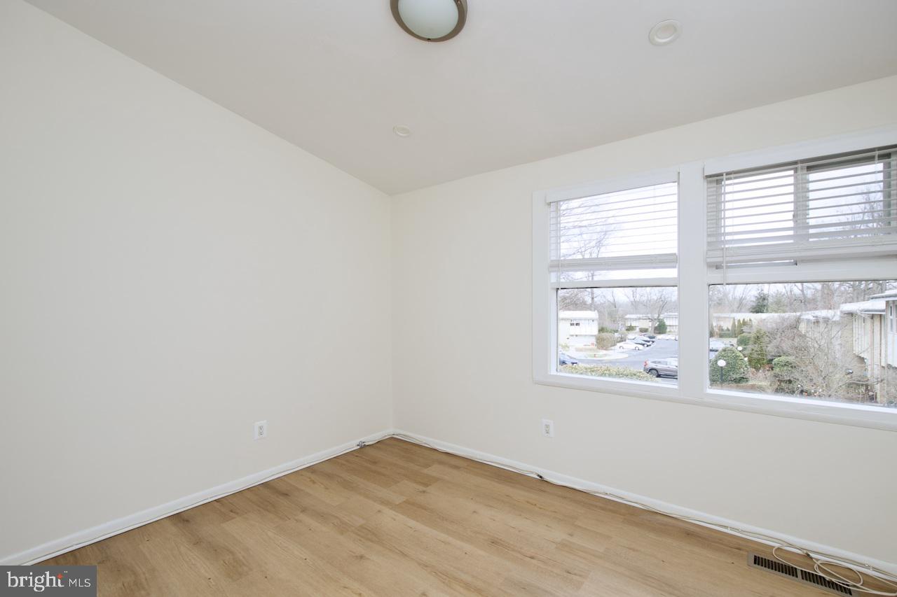 FAIRFAX HERITAGE - Residential