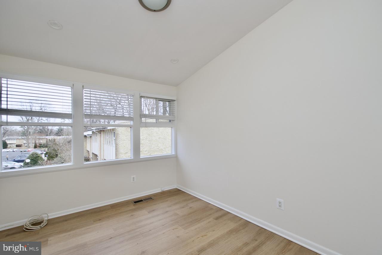 FAIRFAX HERITAGE - Residential