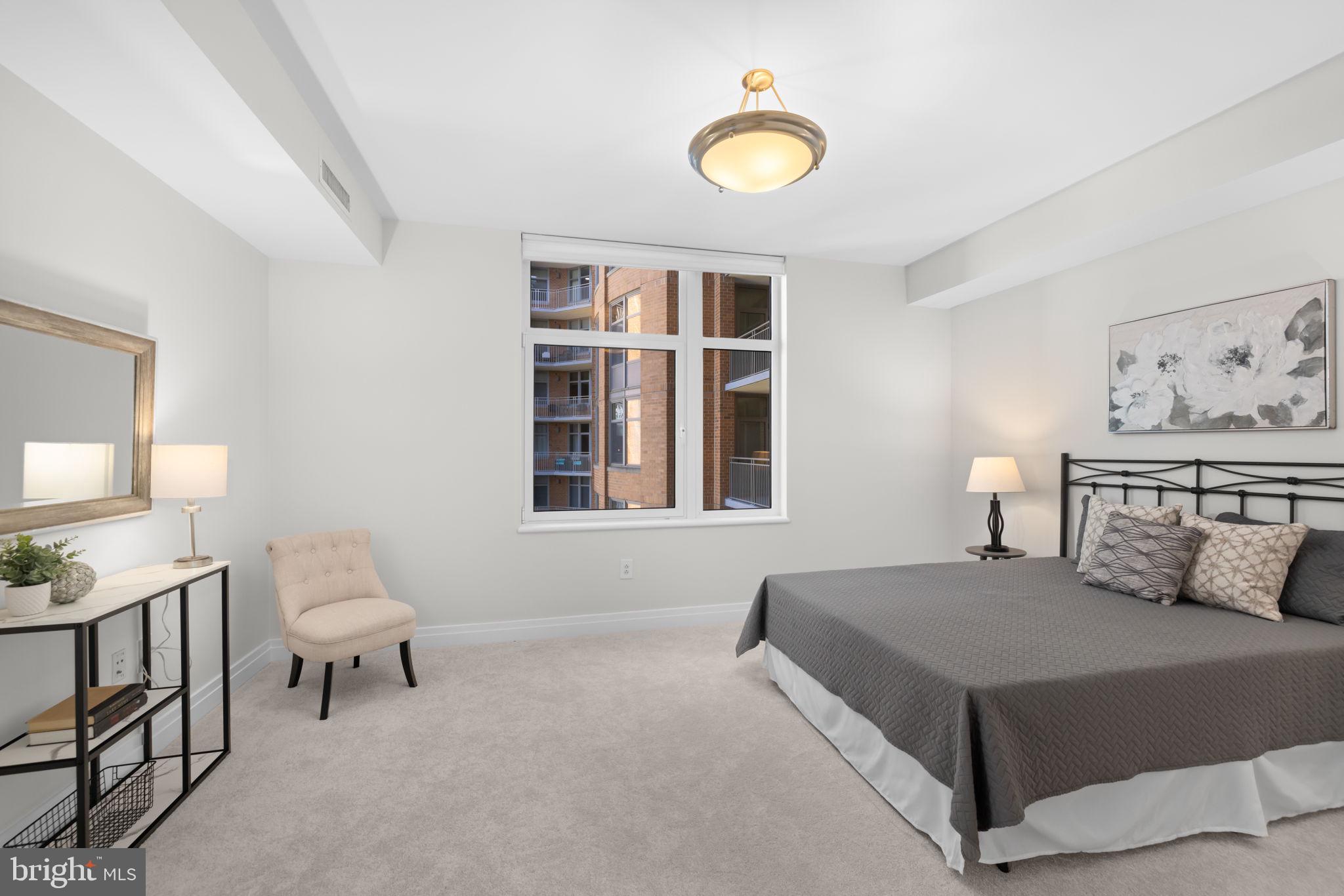 ONE PARK CREST - Residential