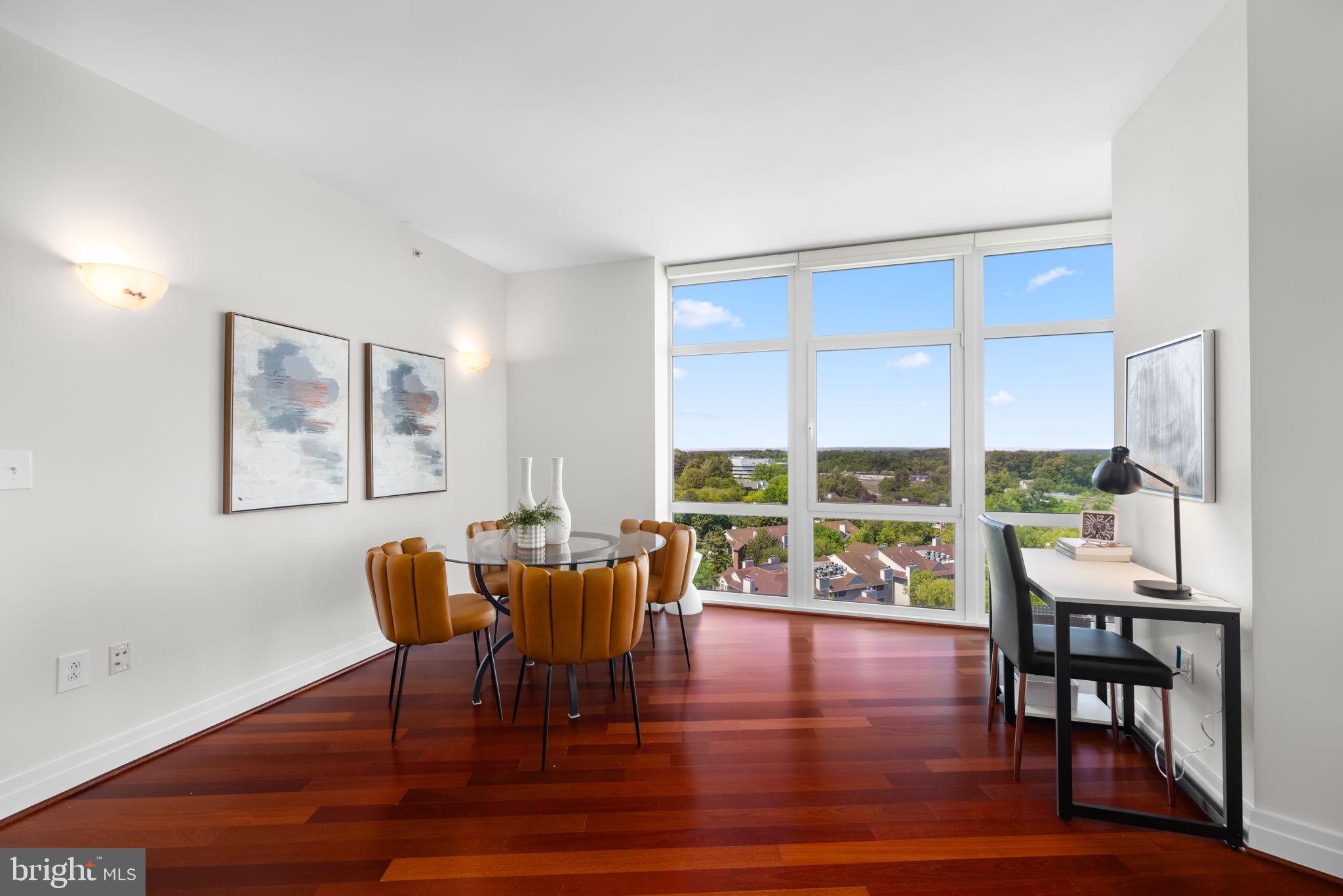 ONE PARK CREST - Residential
