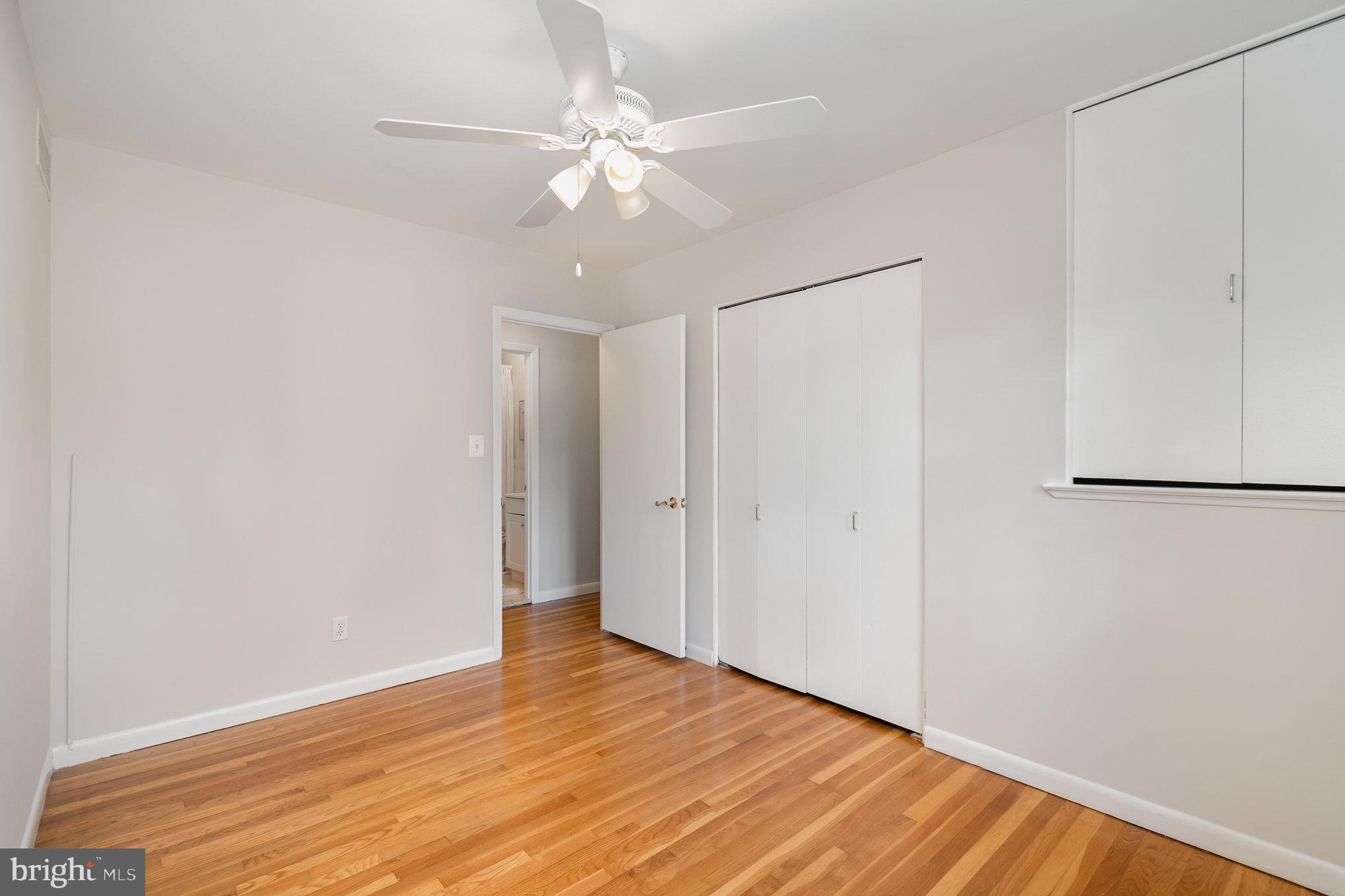 WOODBRIDGE VALLEY - Residential