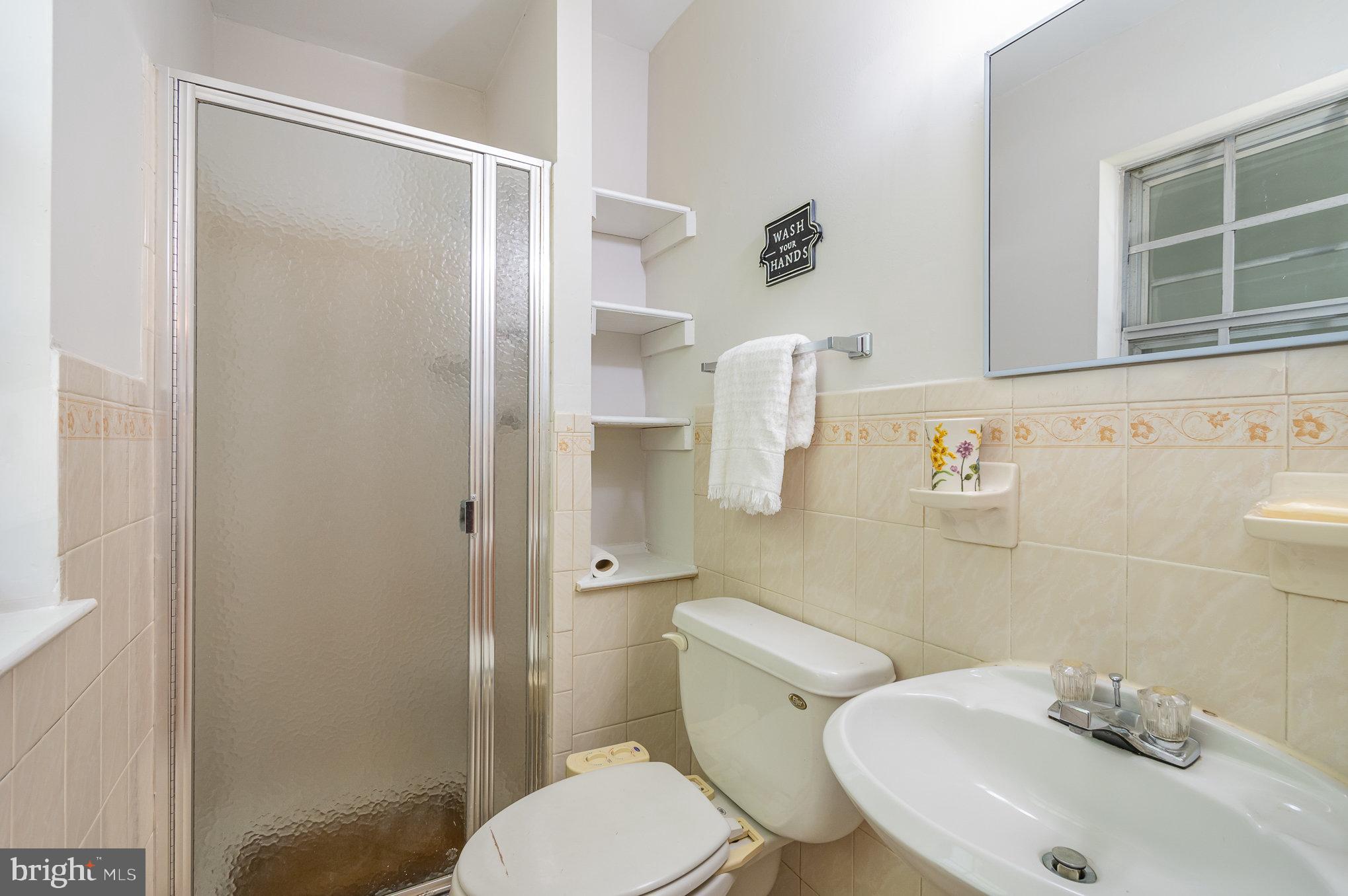 WOODBRIDGE VALLEY - Residential