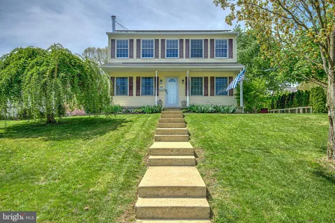 553 Penn Street, Pennsburg, PA 18073 - MLS#: PAMC2139382