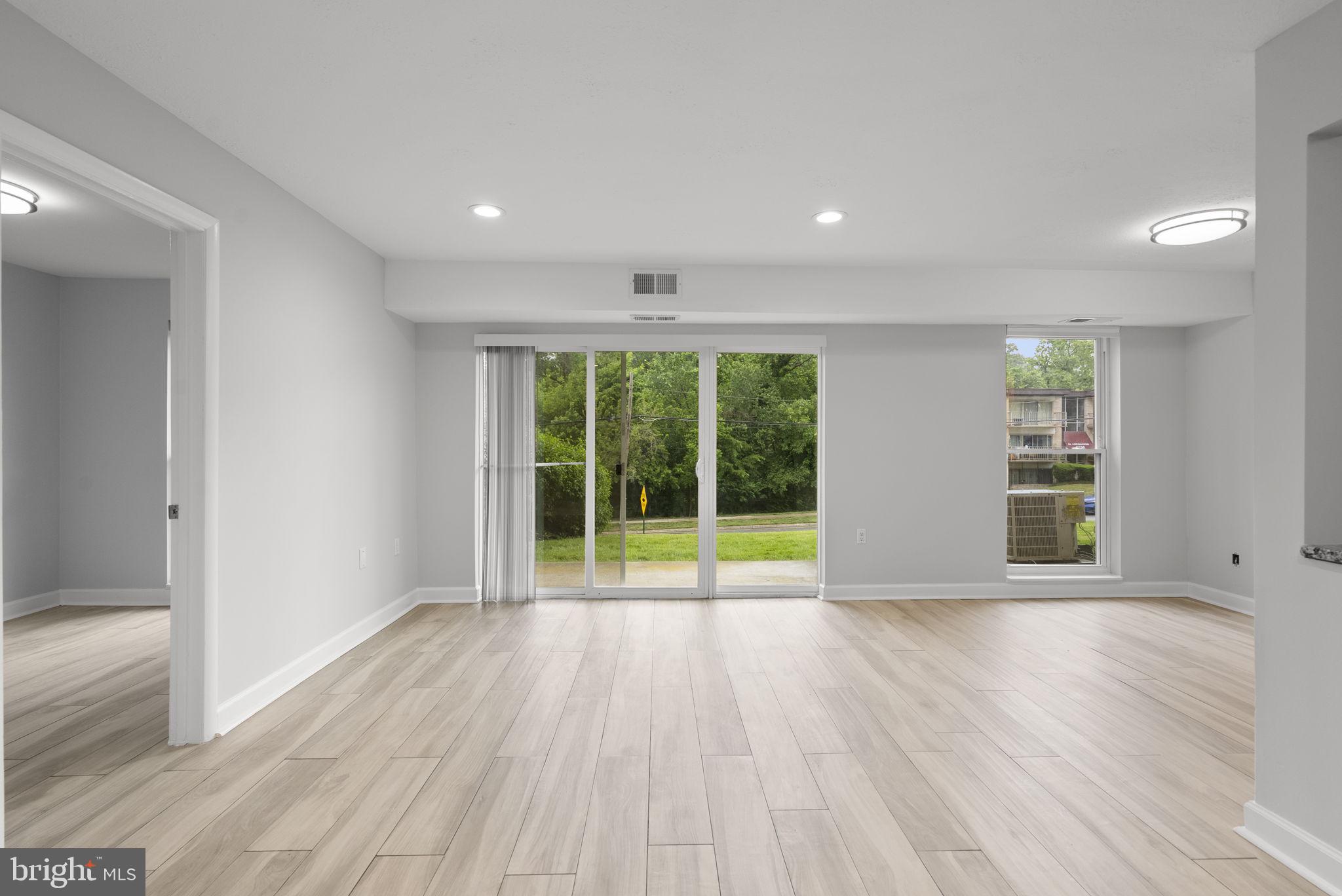 5201 NEWTON STREET T-3