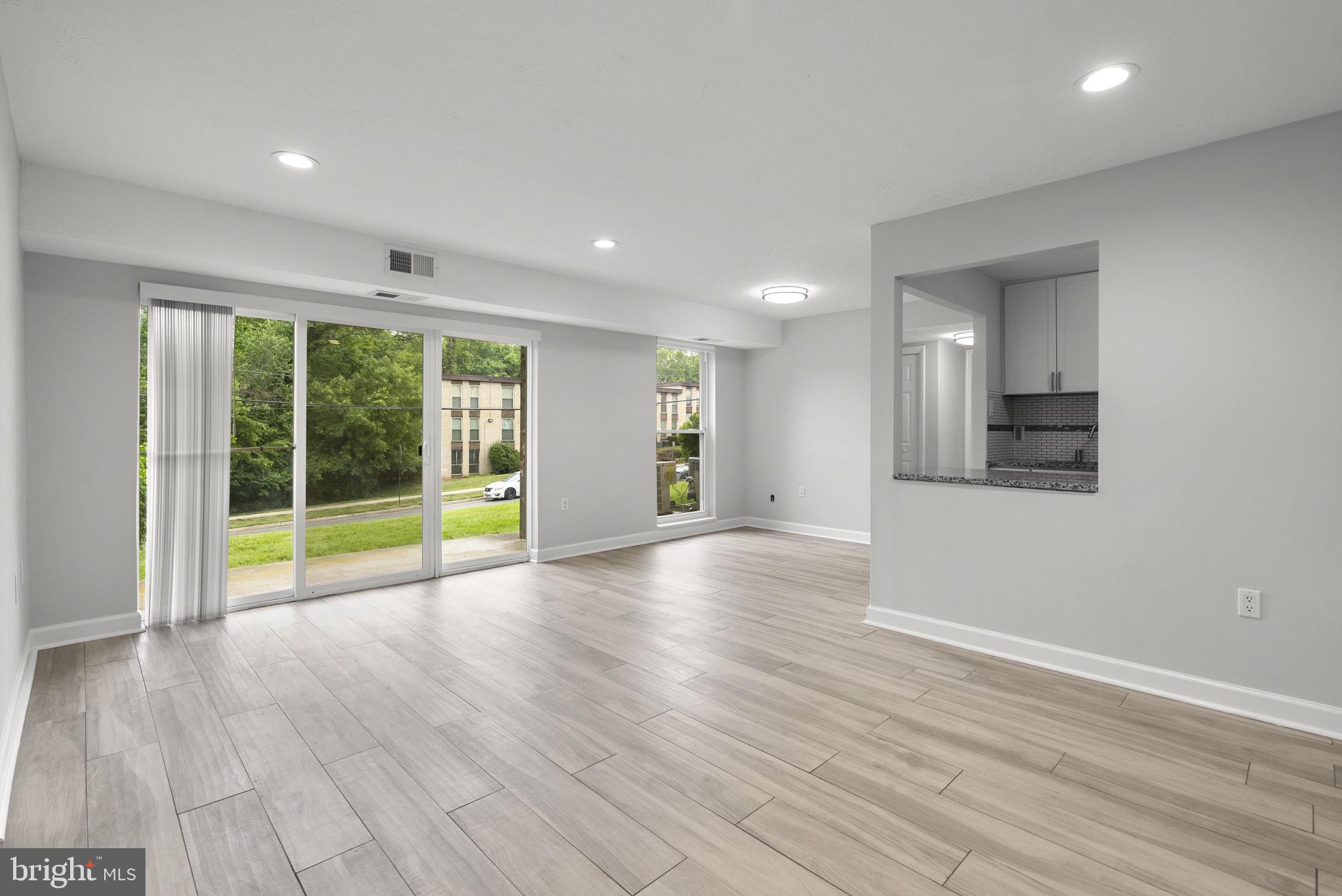 5201 NEWTON STREET T-3